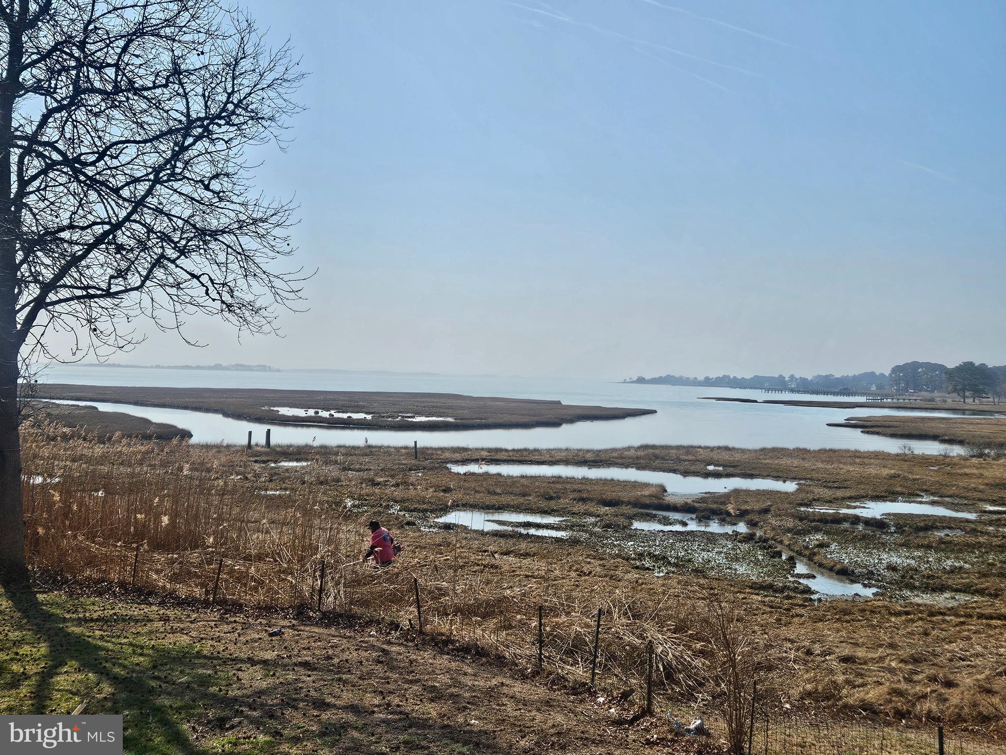 6342 KNOLL HILL DRIVE