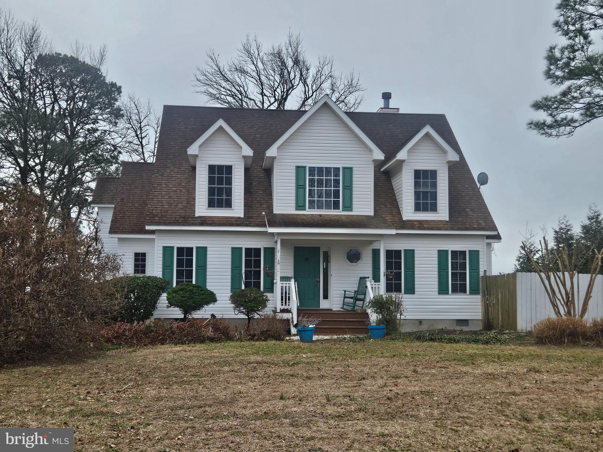 6342 KNOLL HILL DRIVE