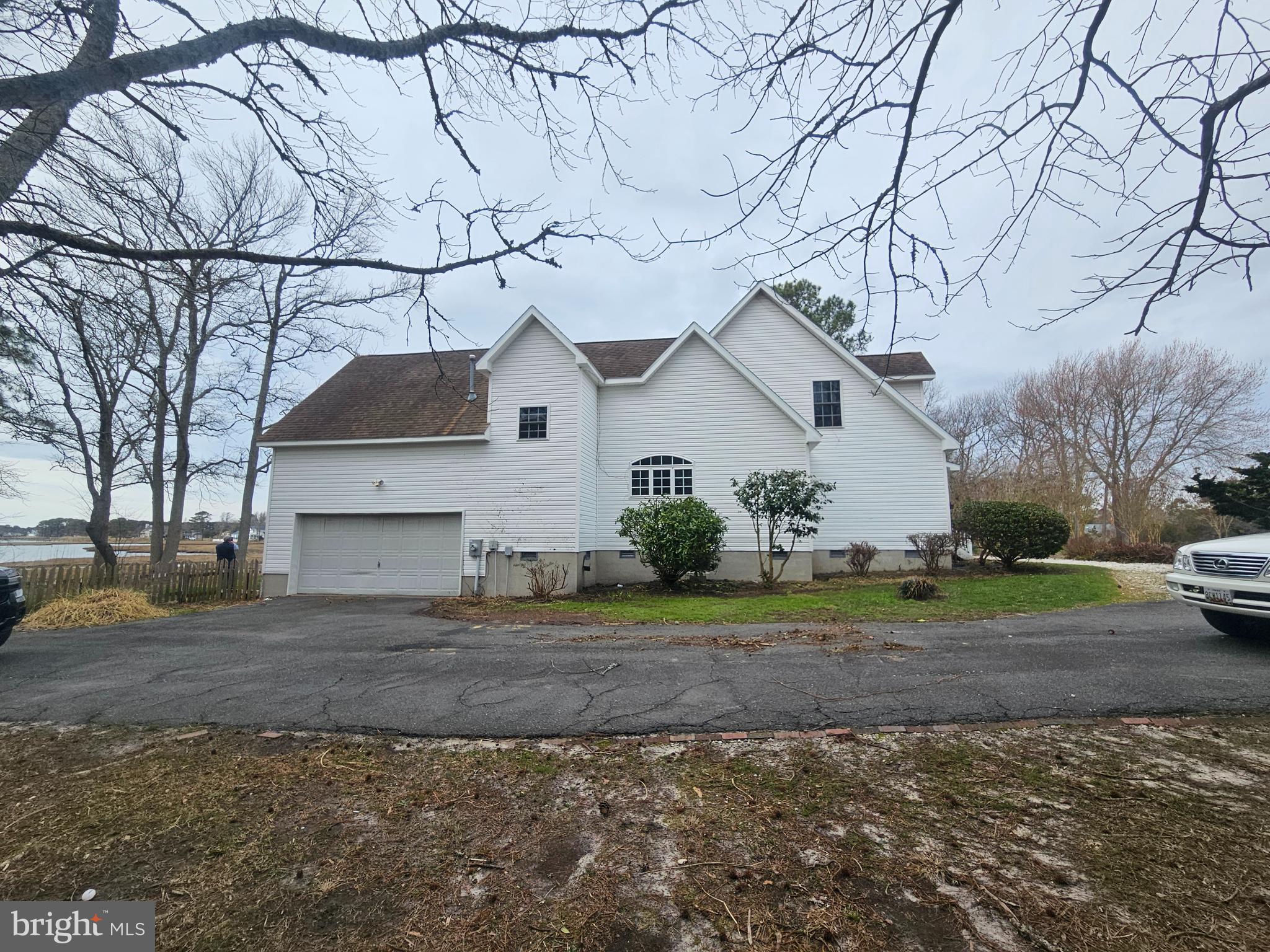 GENEZER ESTATES - Residential