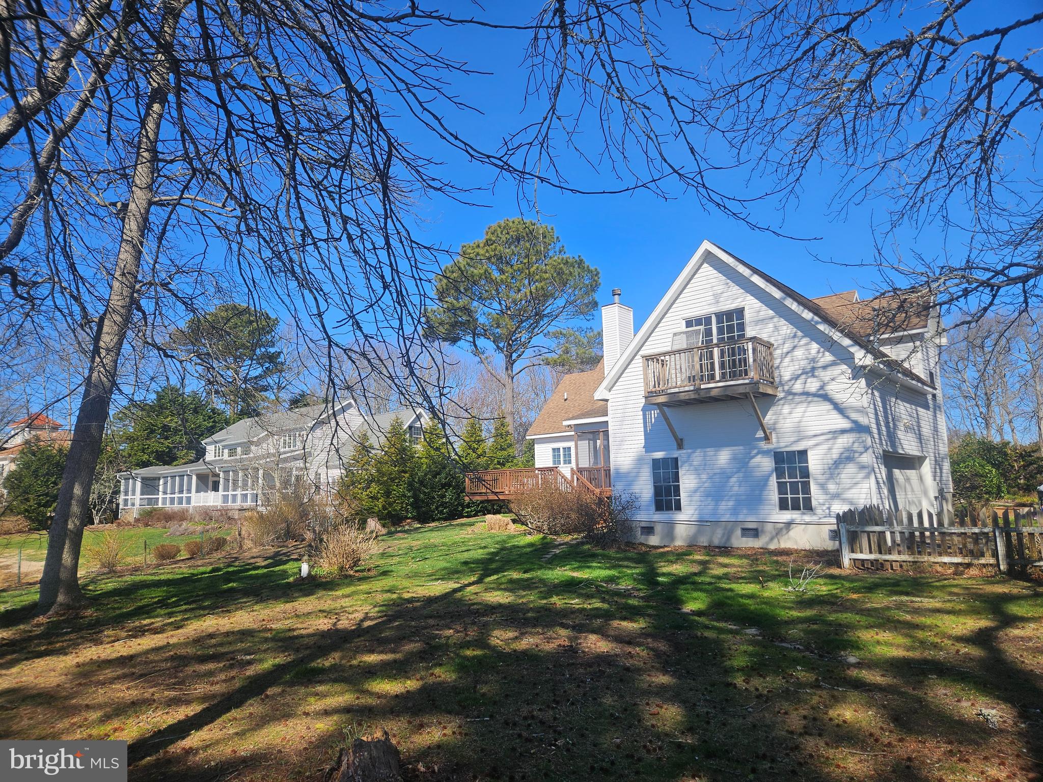 GENEZER ESTATES - Residential