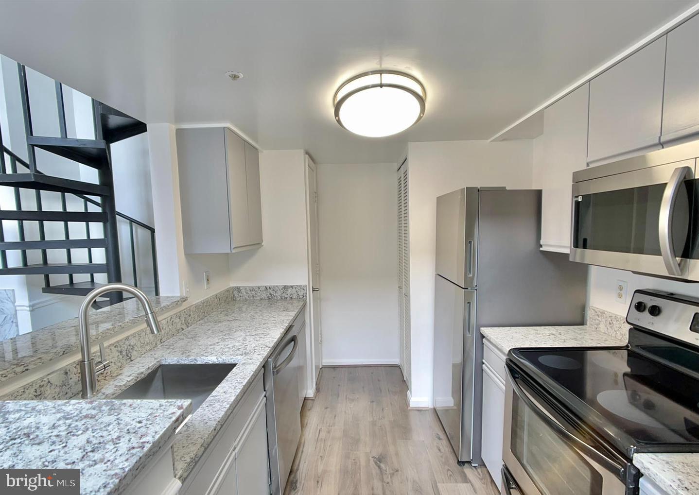 10323 WESTRIDGE DRIVE 2-304