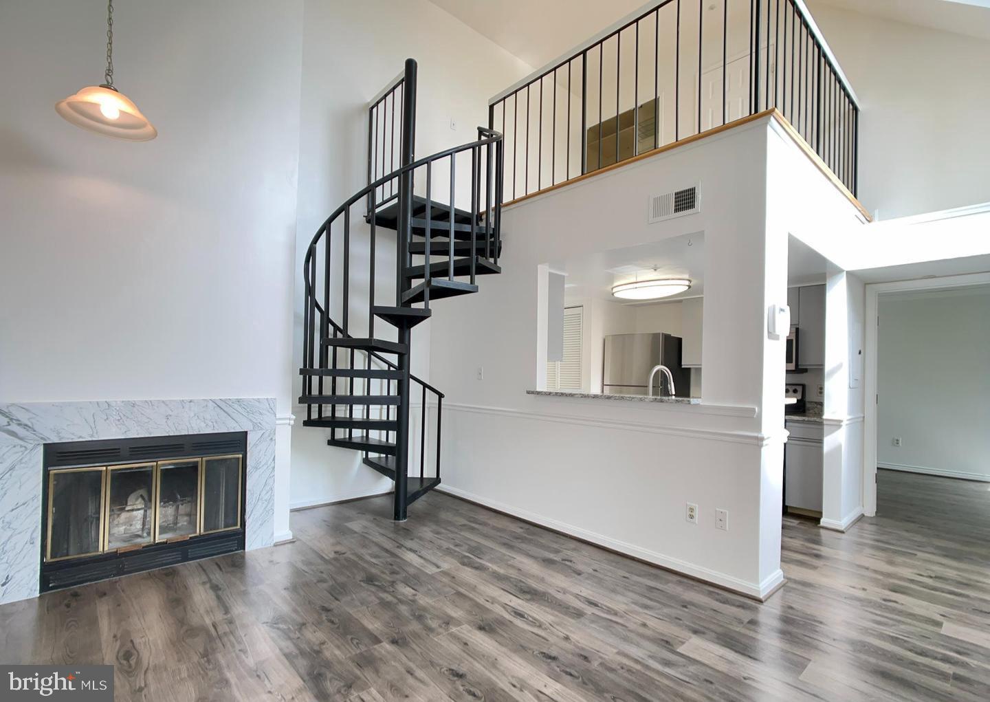 10323 WESTRIDGE DRIVE 2-304