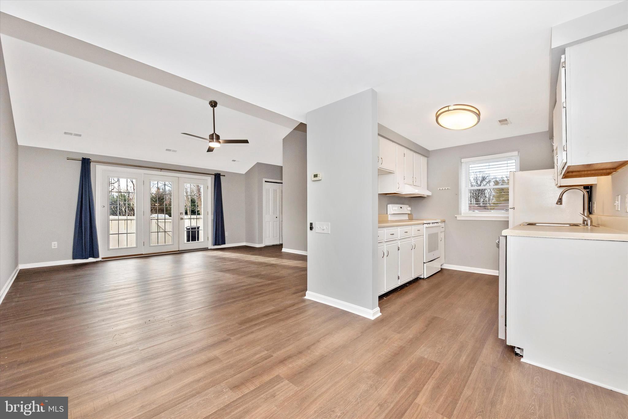 WOODLANDS NORTH - Residential