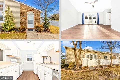 Townhouse For Sale - 1619 Woodlands Run<br/> HAGERSTOWN, MD 21742