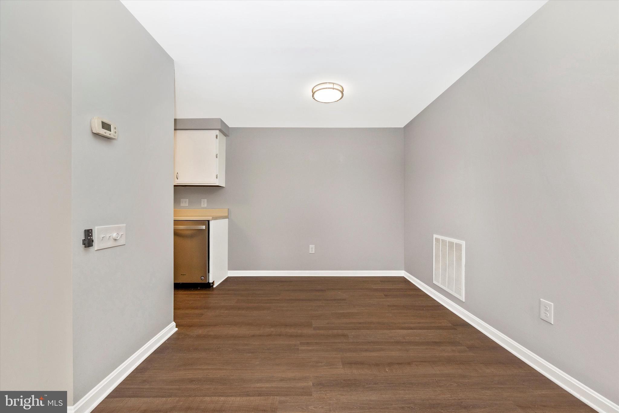 WOODLANDS NORTH - Residential