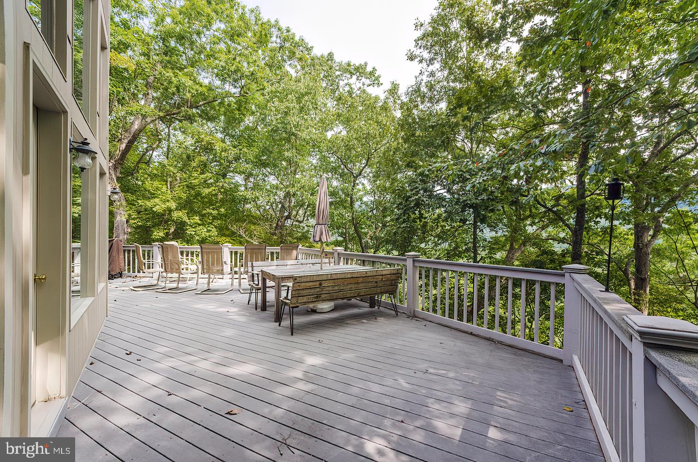 RIVER RIDGE - Residential