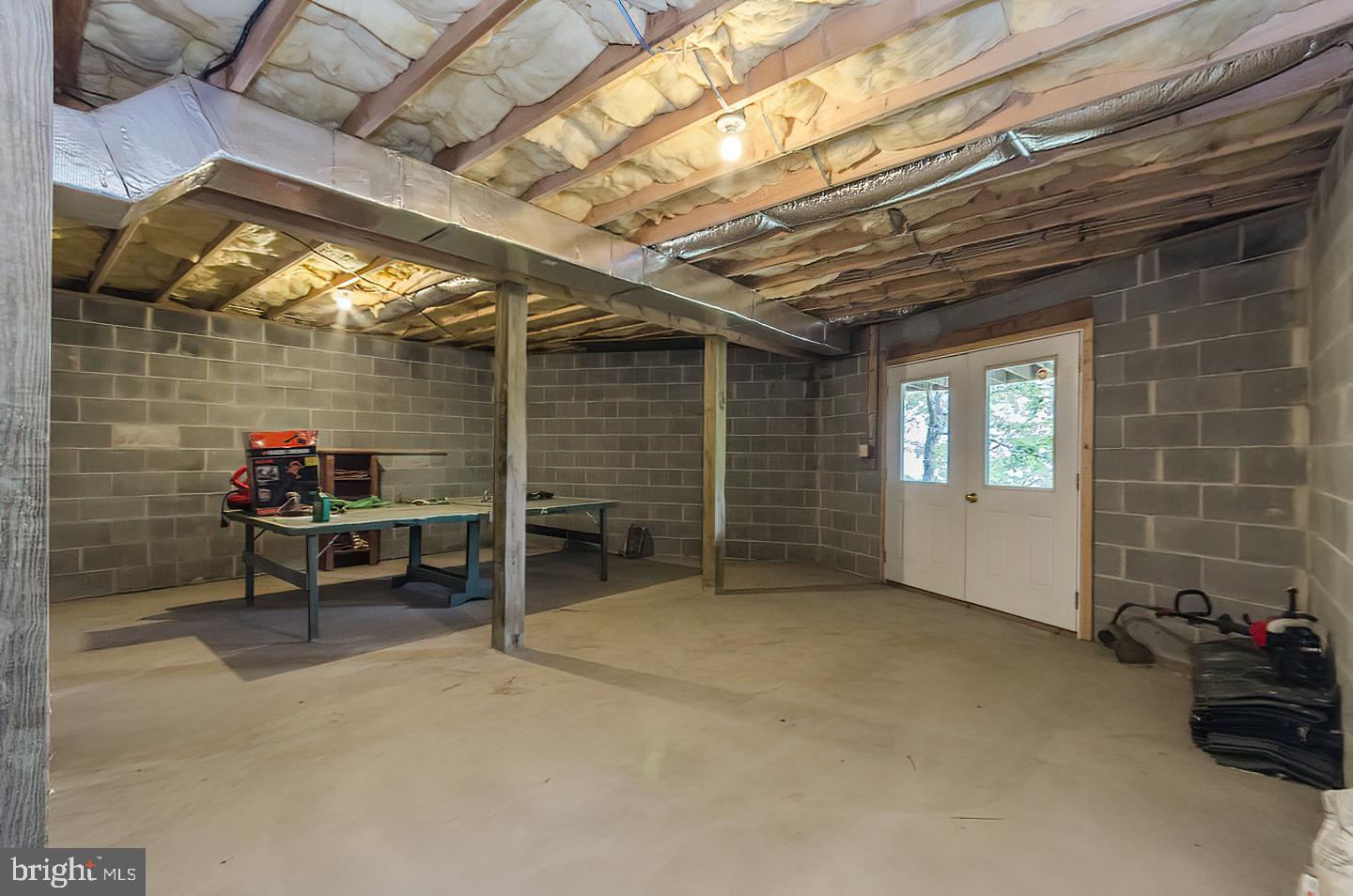 RIVER RIDGE - Residential