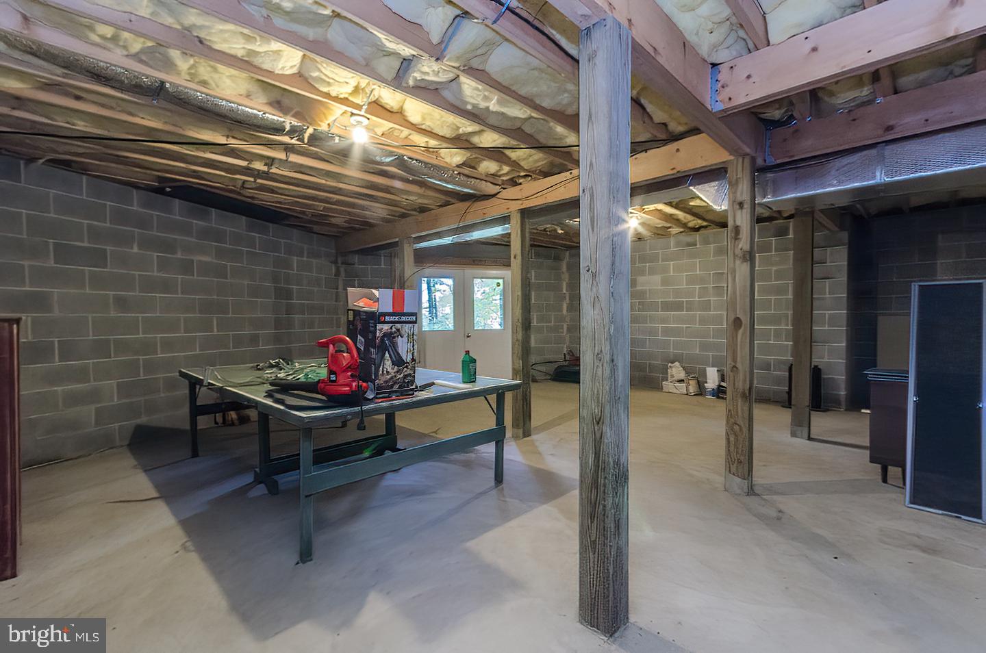 RIVER RIDGE - Residential