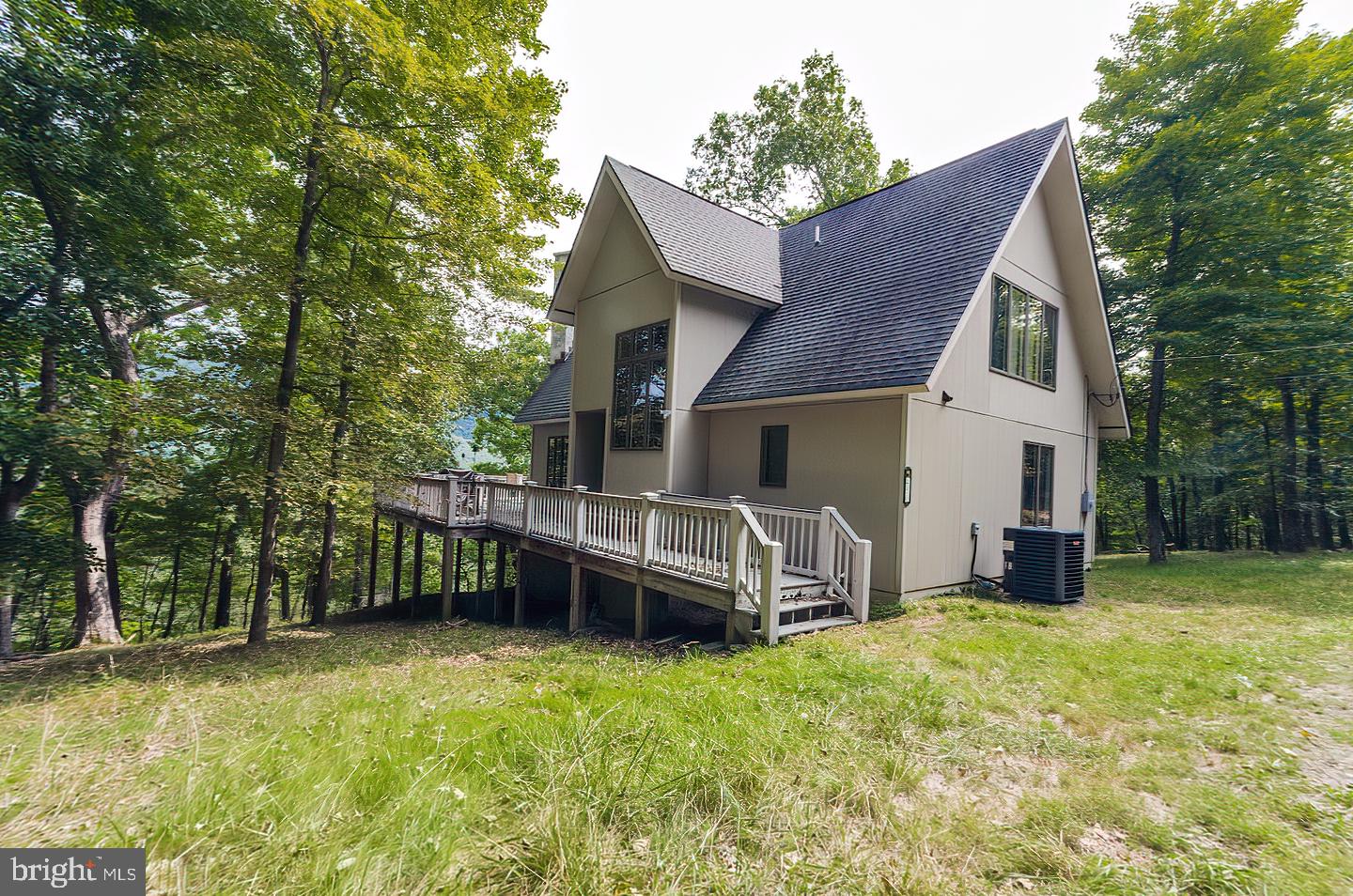 RIVER RIDGE - Residential