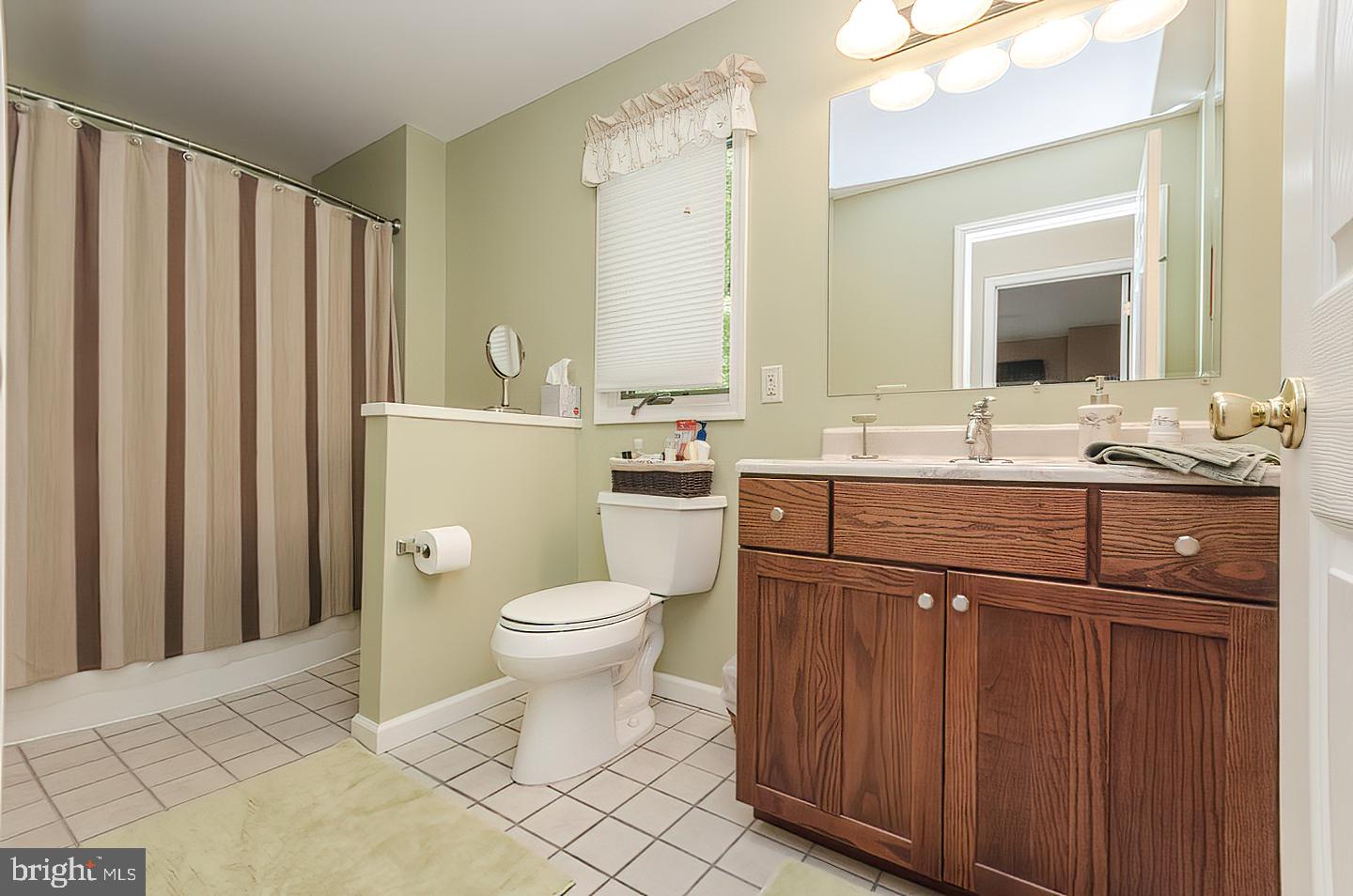 RIVER RIDGE - Residential