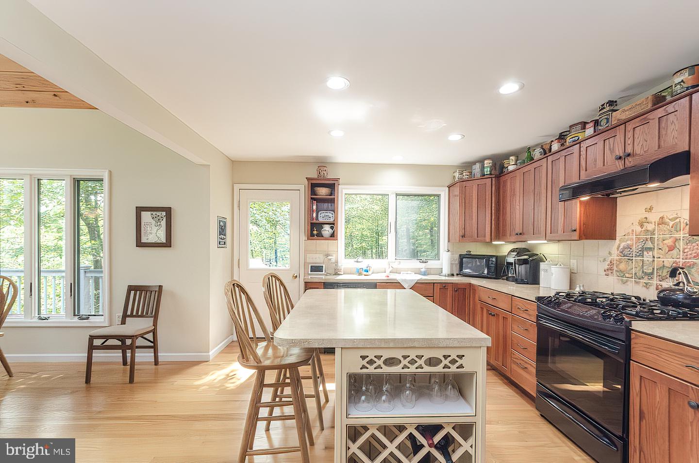 RIVER RIDGE - Residential