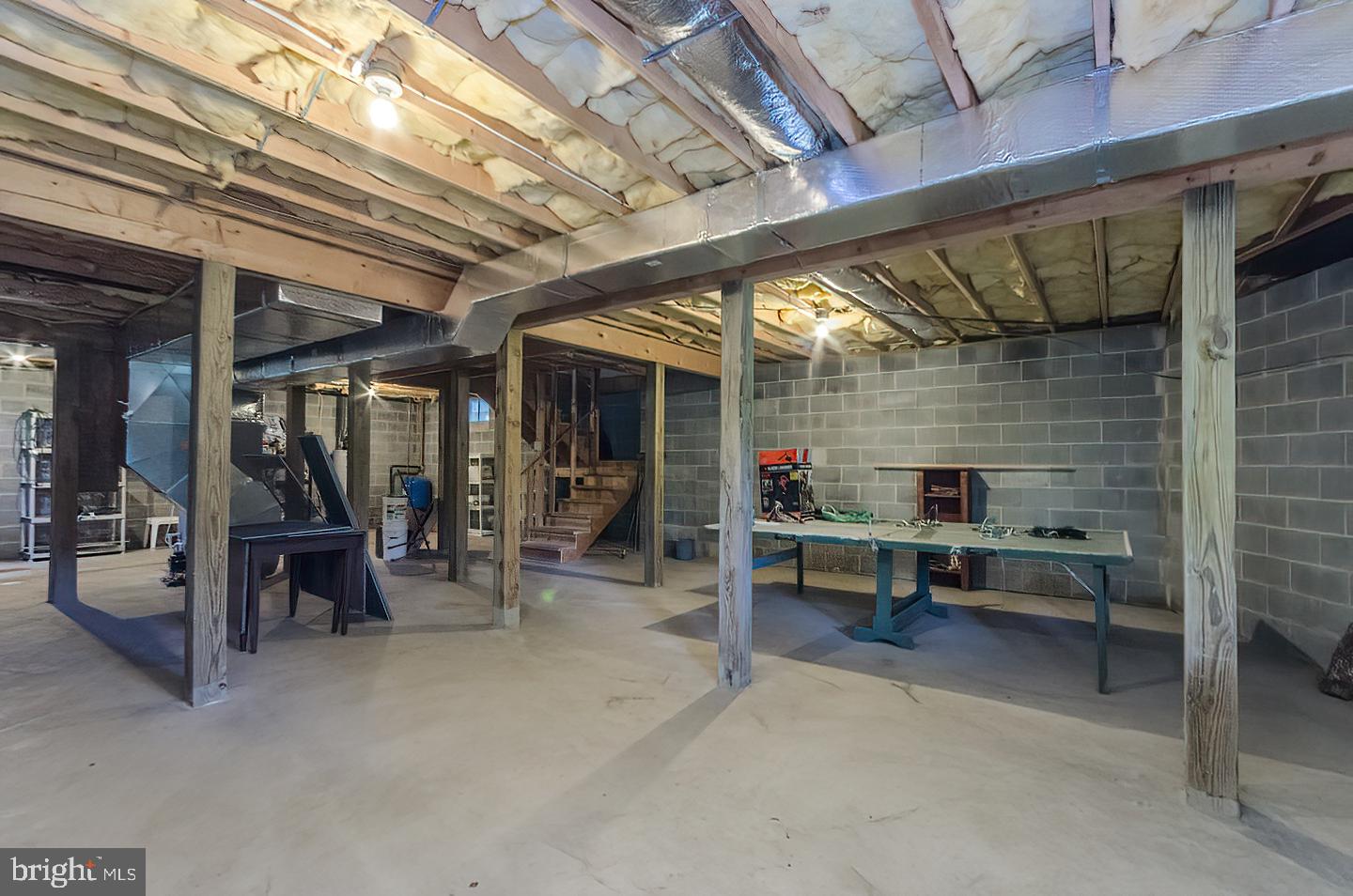 RIVER RIDGE - Residential