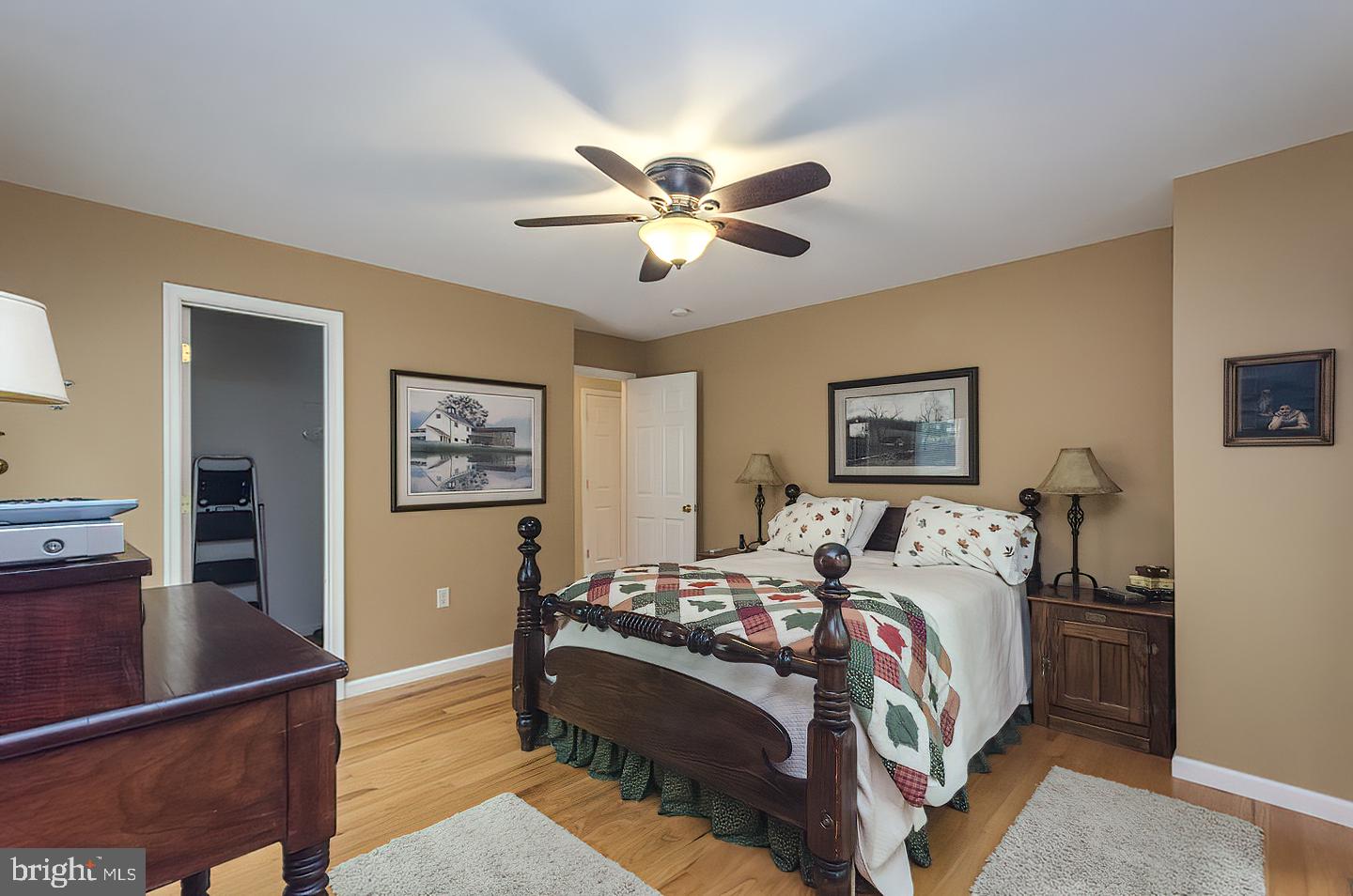 RIVER RIDGE - Residential