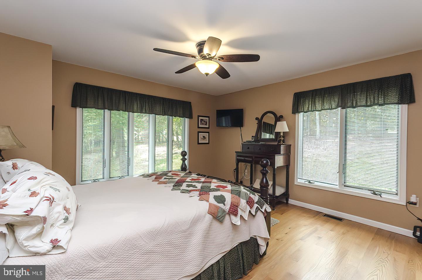 RIVER RIDGE - Residential