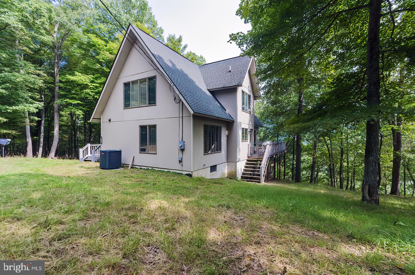 RIVER RIDGE - Residential