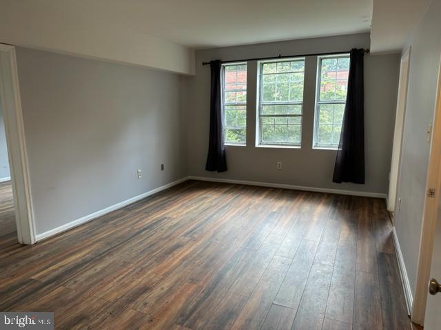 COLONIAL VILLAGE III - Residential Lease