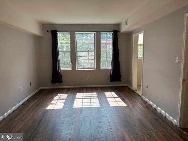 COLONIAL VILLAGE III - Residential Lease