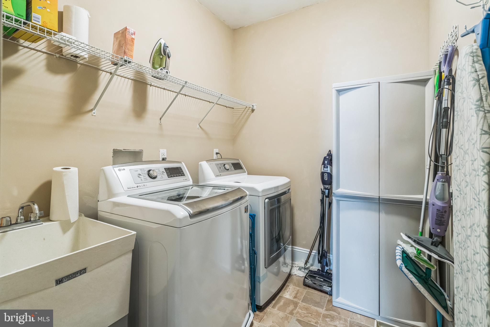 NEWBURY - Residential