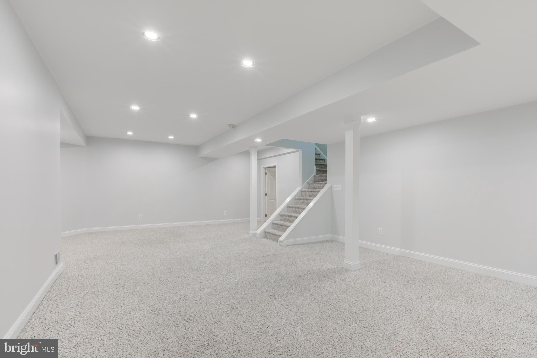 HAMILTON PLACE - Residential