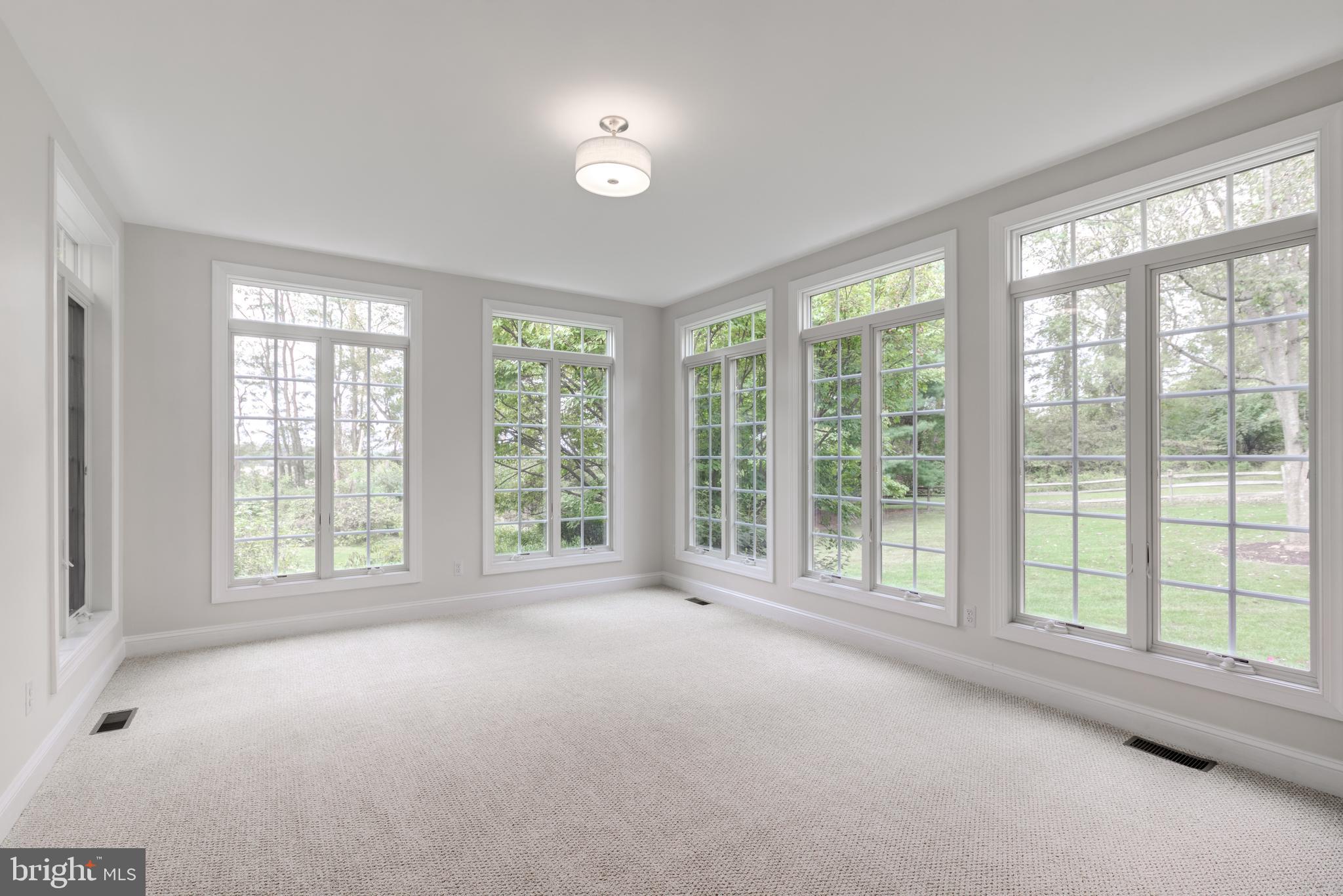 HAMILTON PLACE - Residential