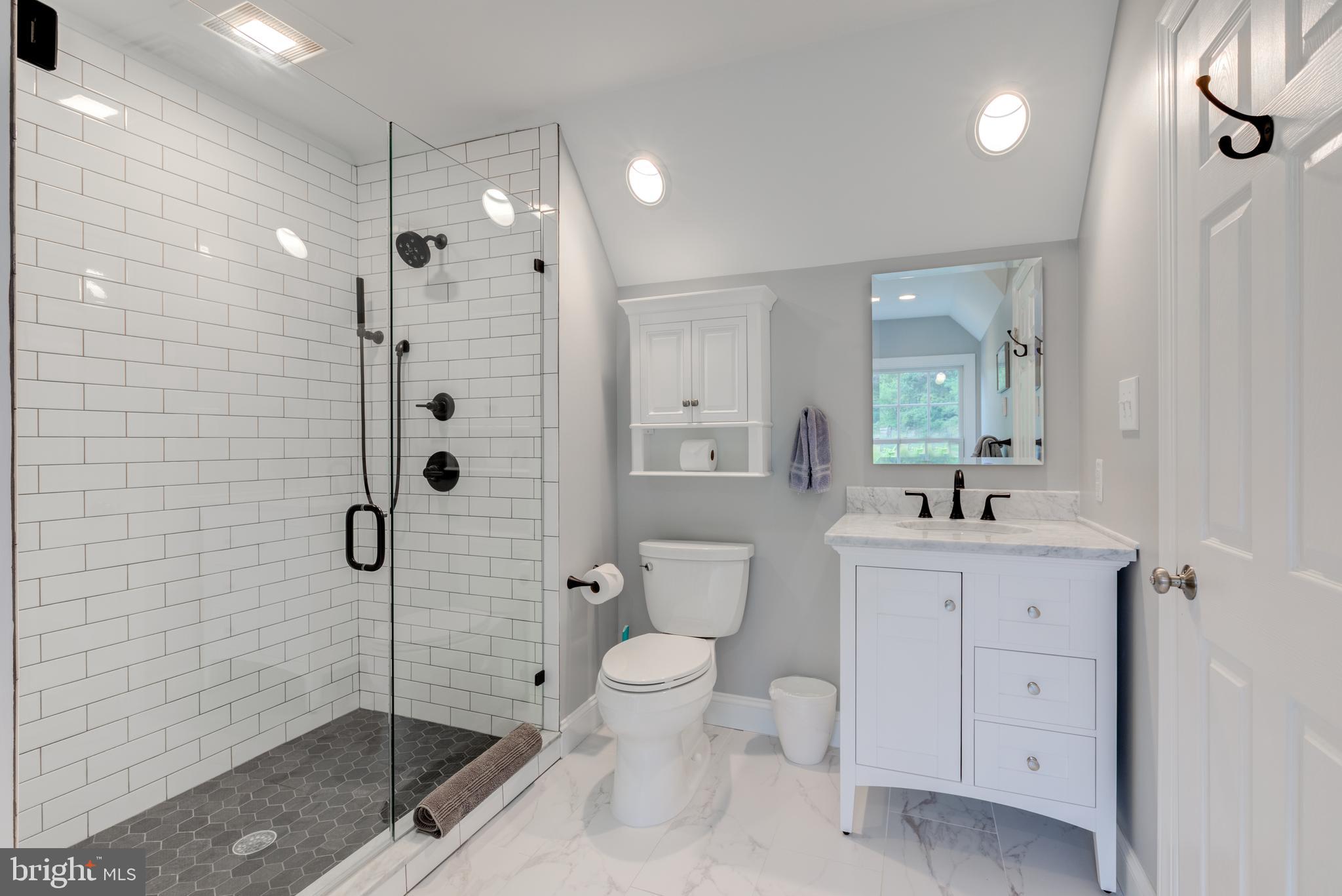 HAMILTON PLACE - Residential