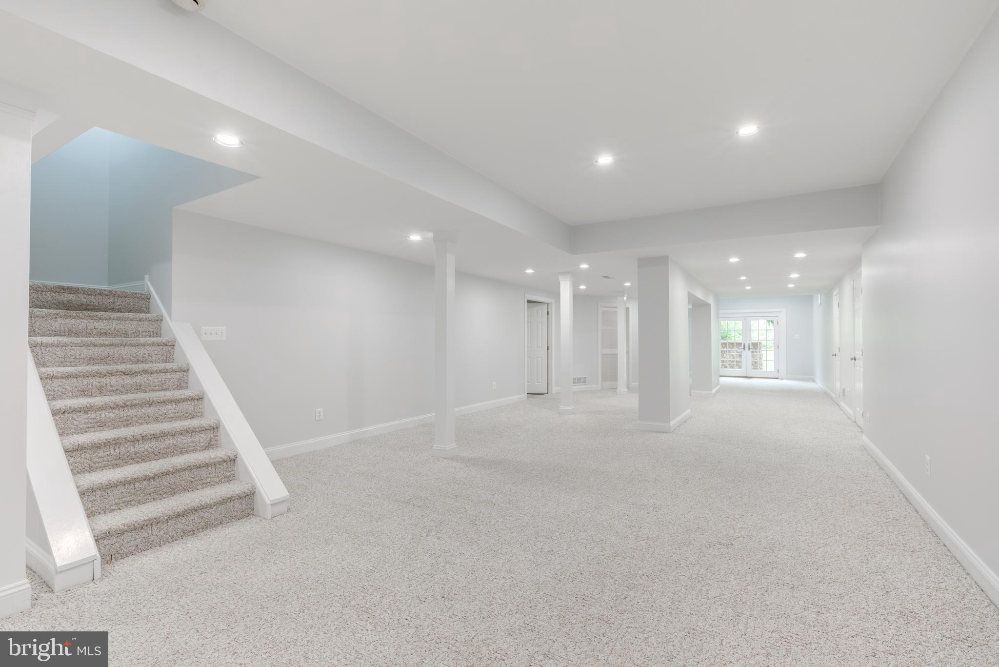 HAMILTON PLACE - Residential