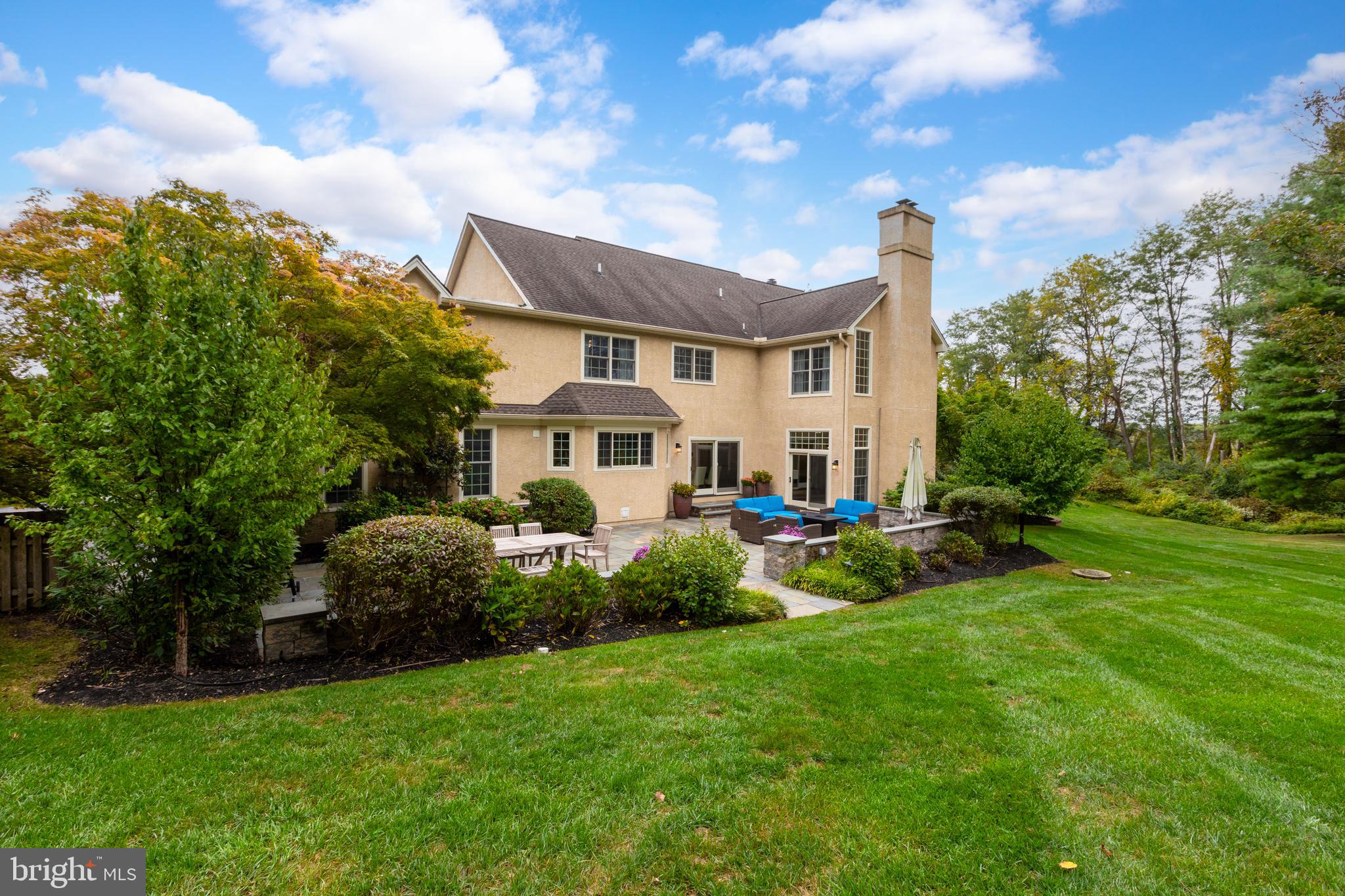 HAMILTON PLACE - Residential