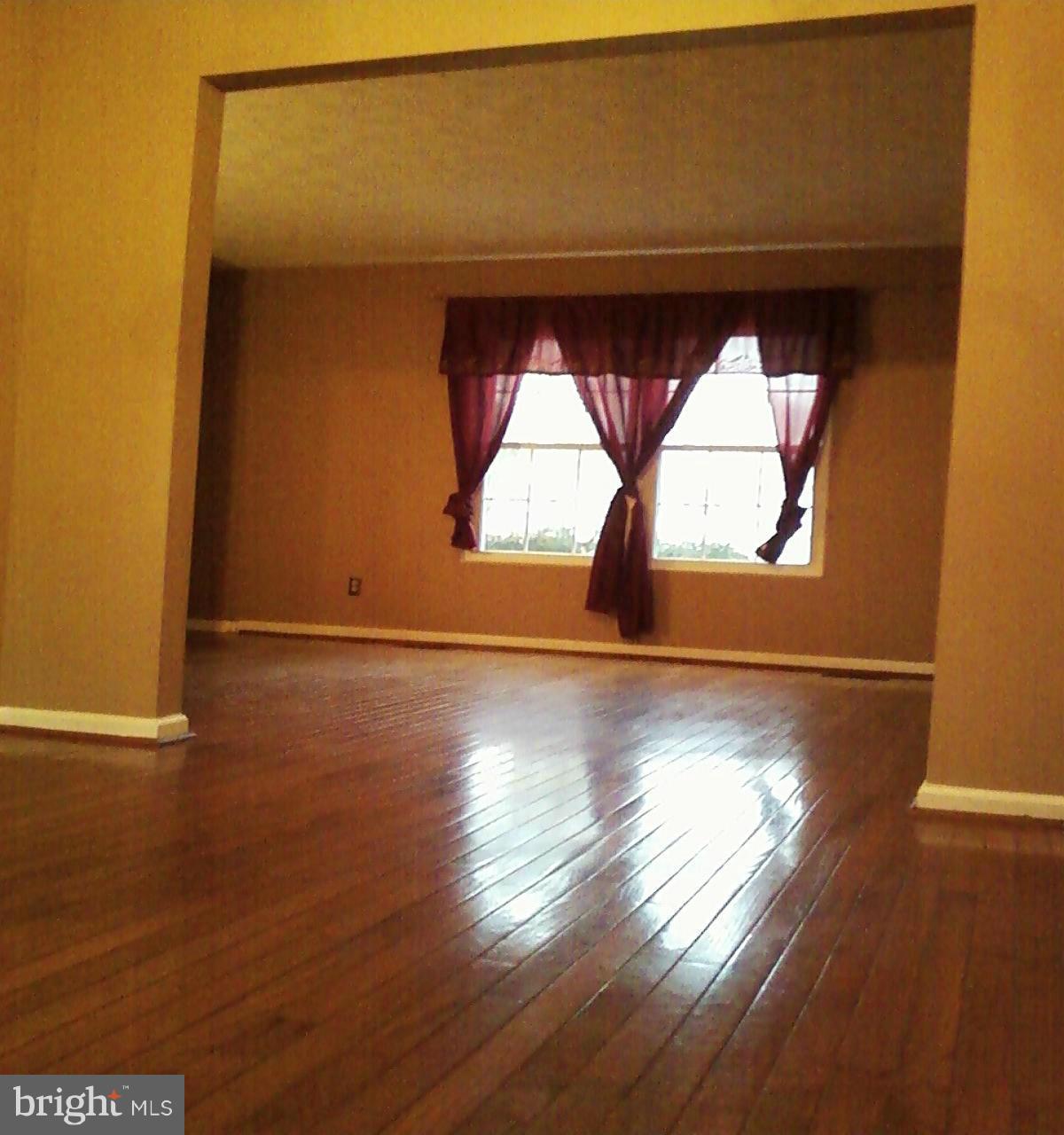 TARTAN HILL - Residential