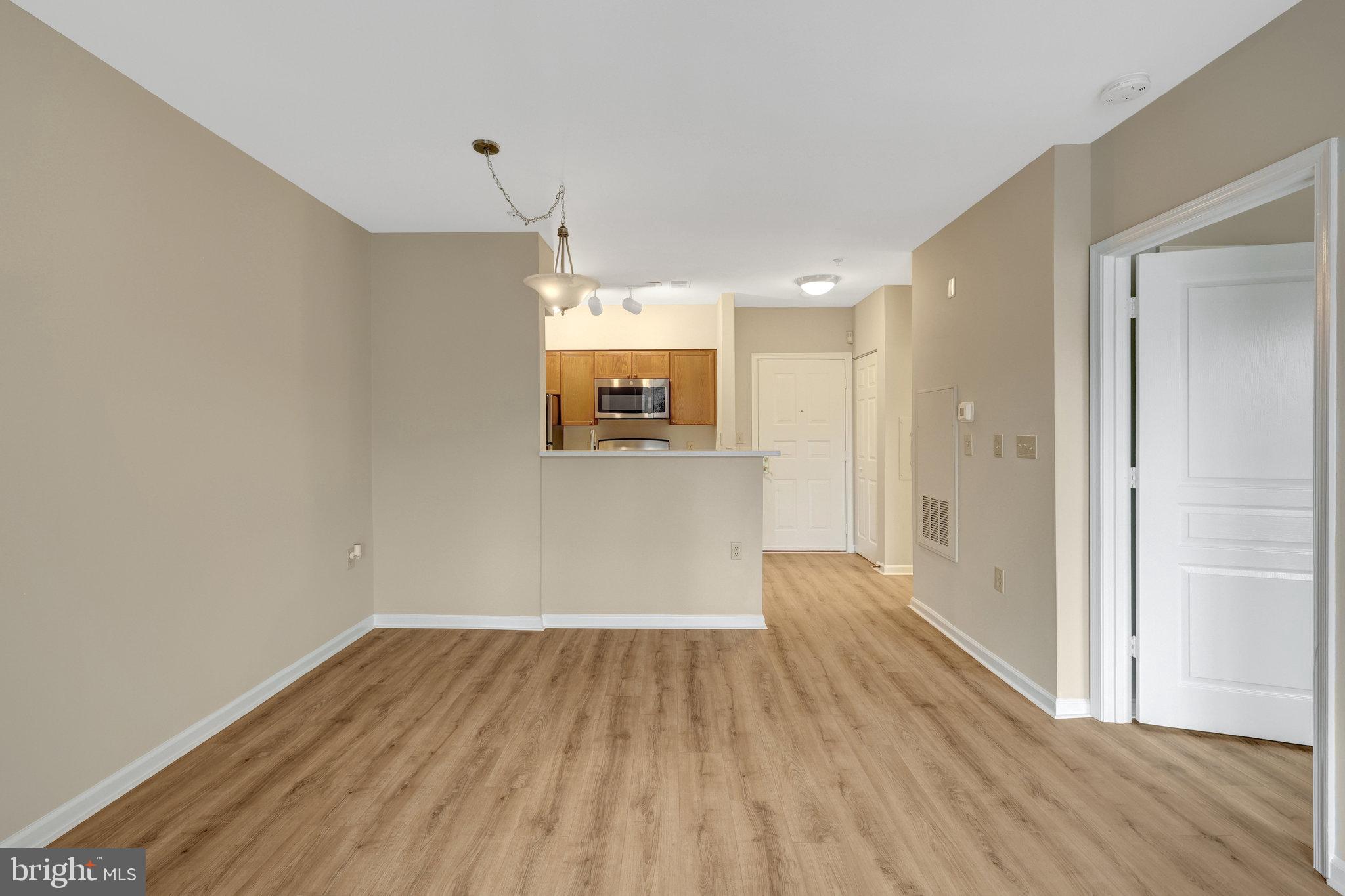 WORLDGATE CONDO - Residential