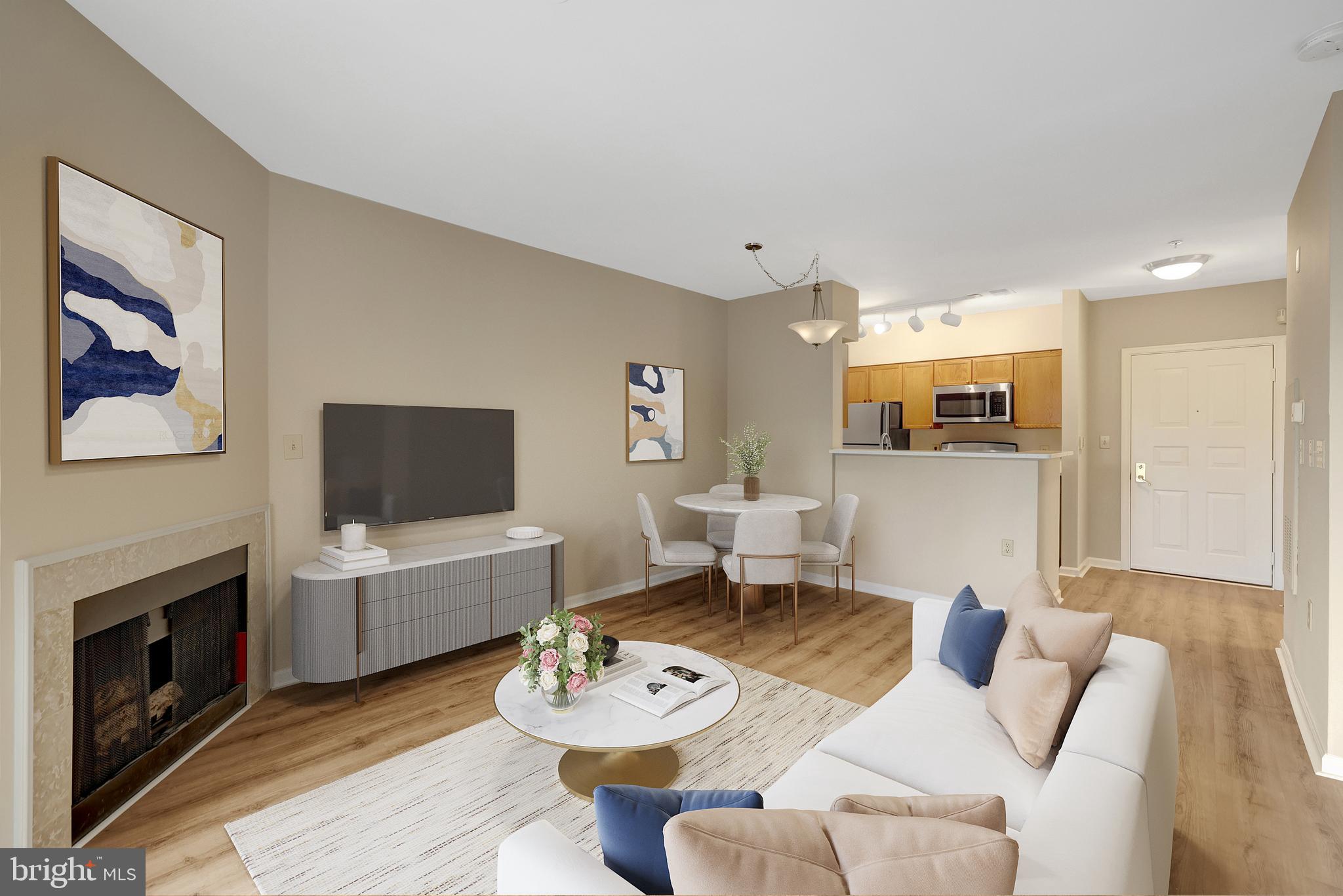 WORLDGATE CONDO - Residential