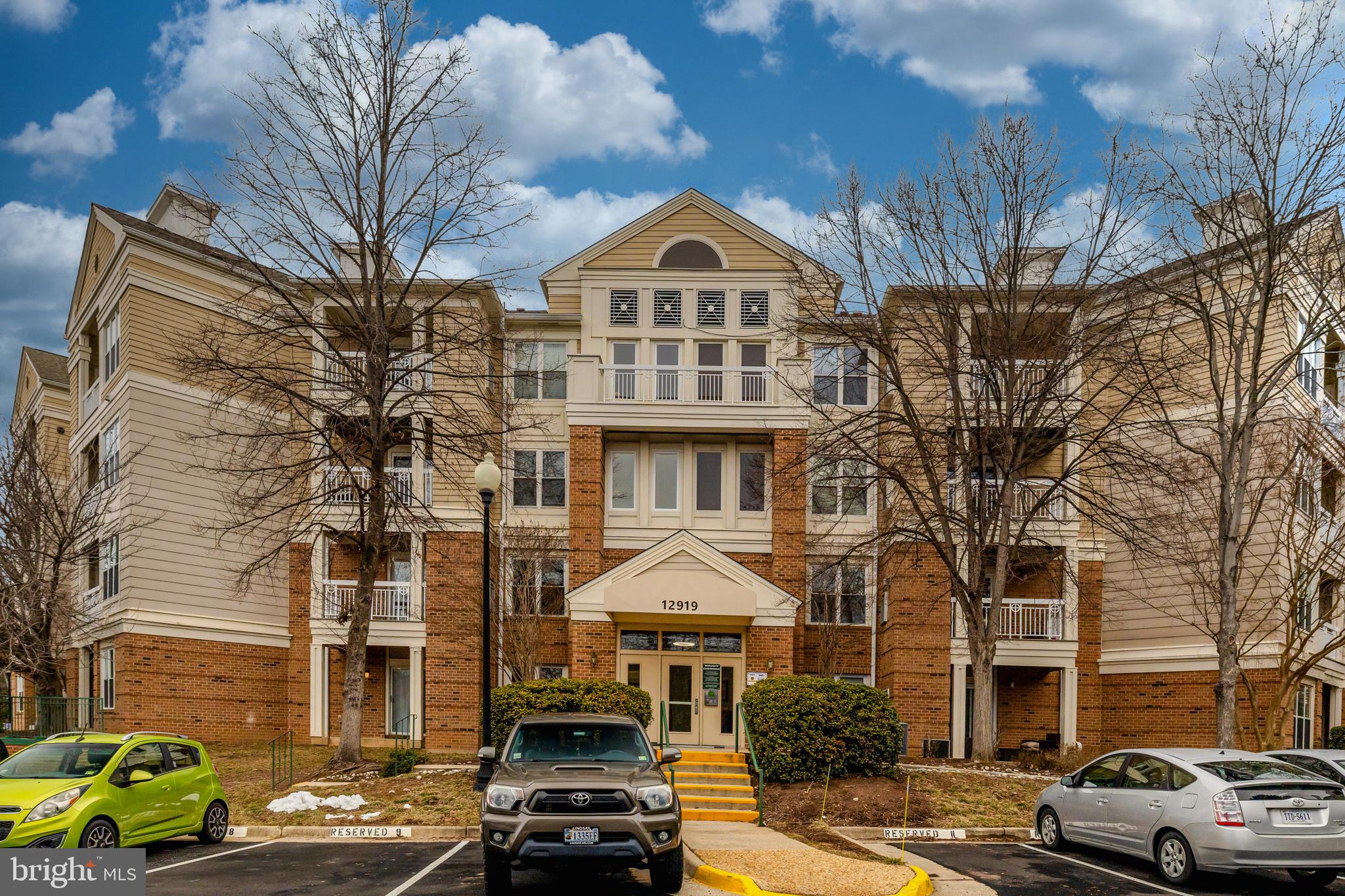 WORLDGATE CONDO - Residential