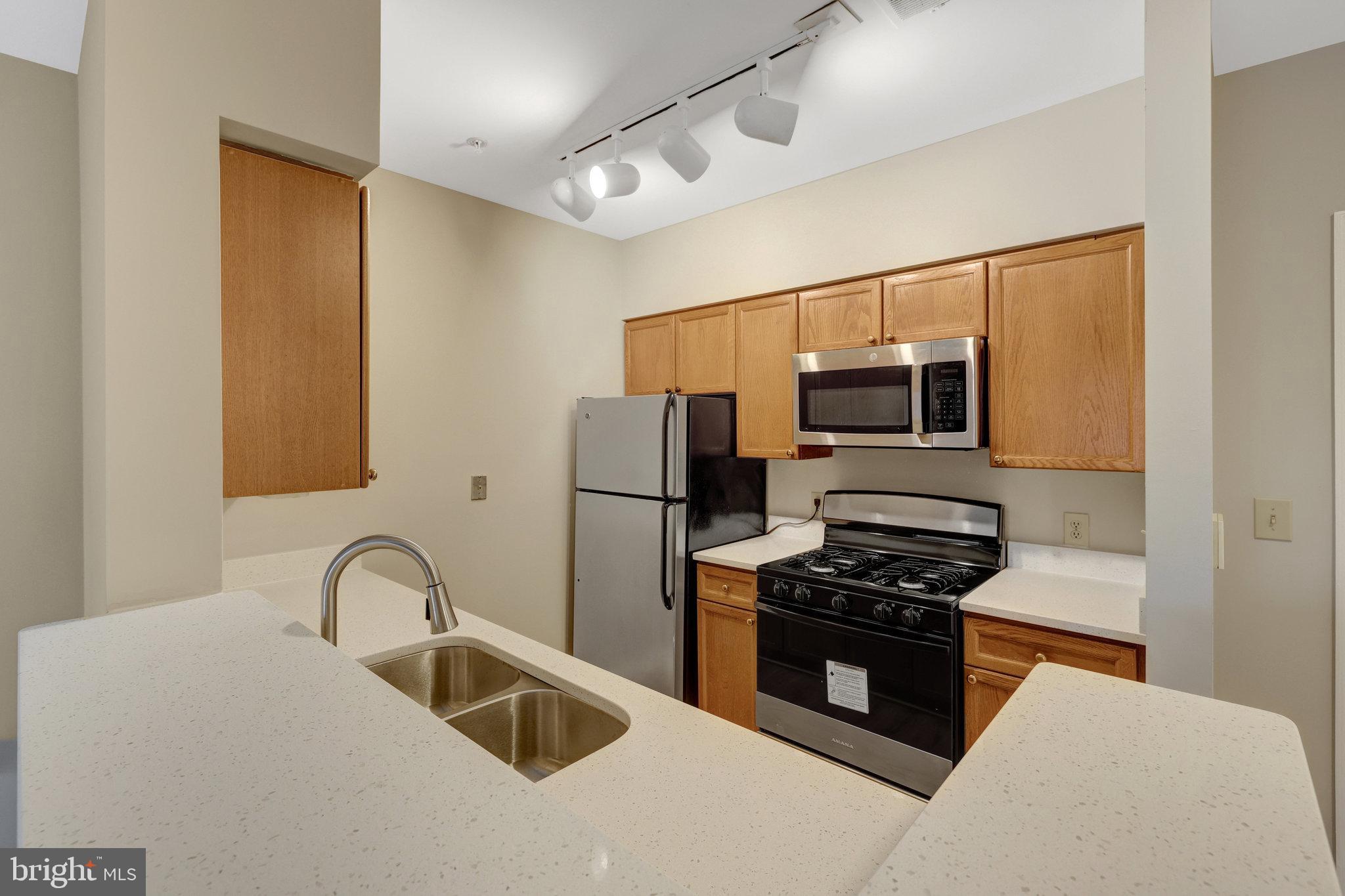 WORLDGATE CONDO - Residential