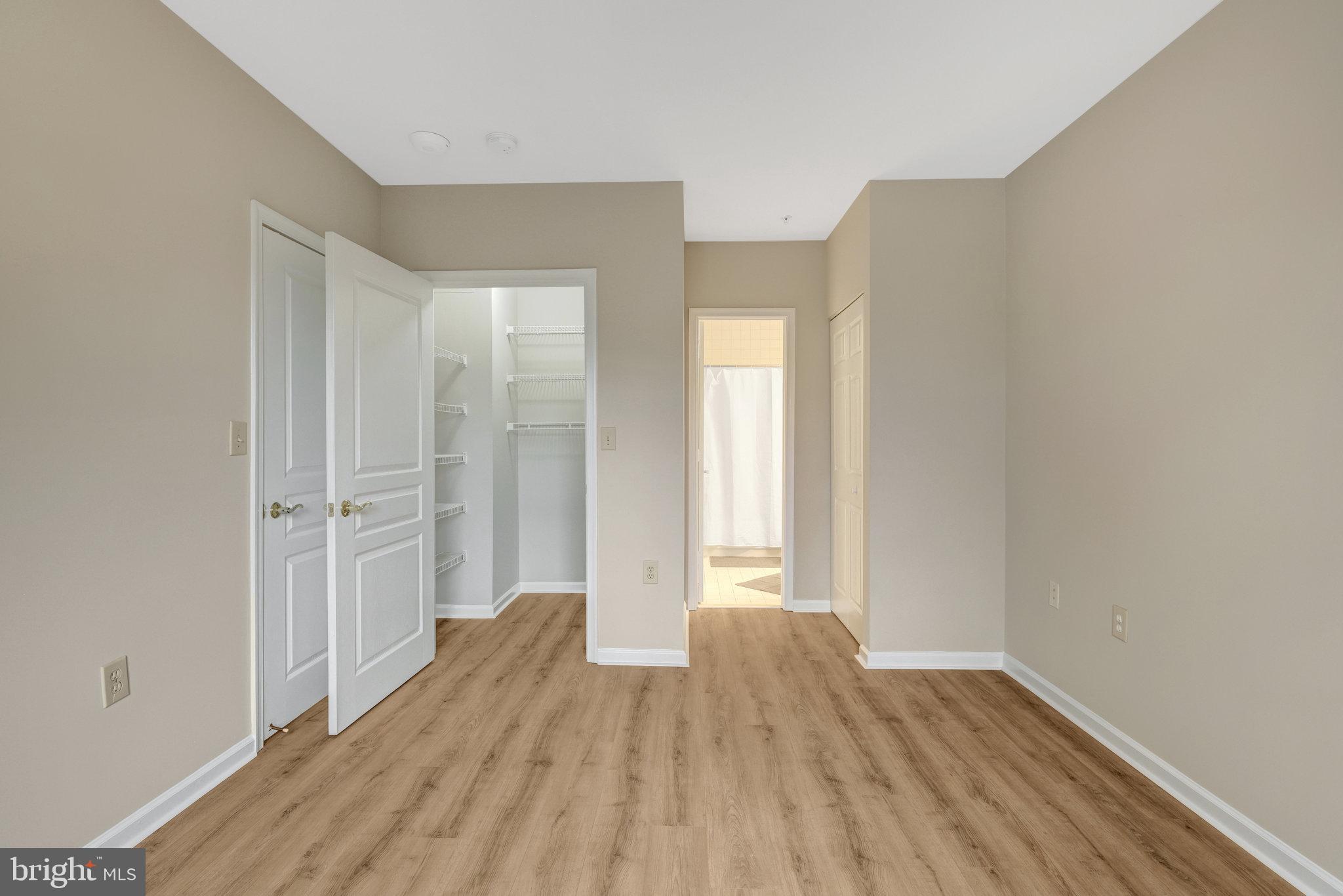 WORLDGATE CONDO - Residential