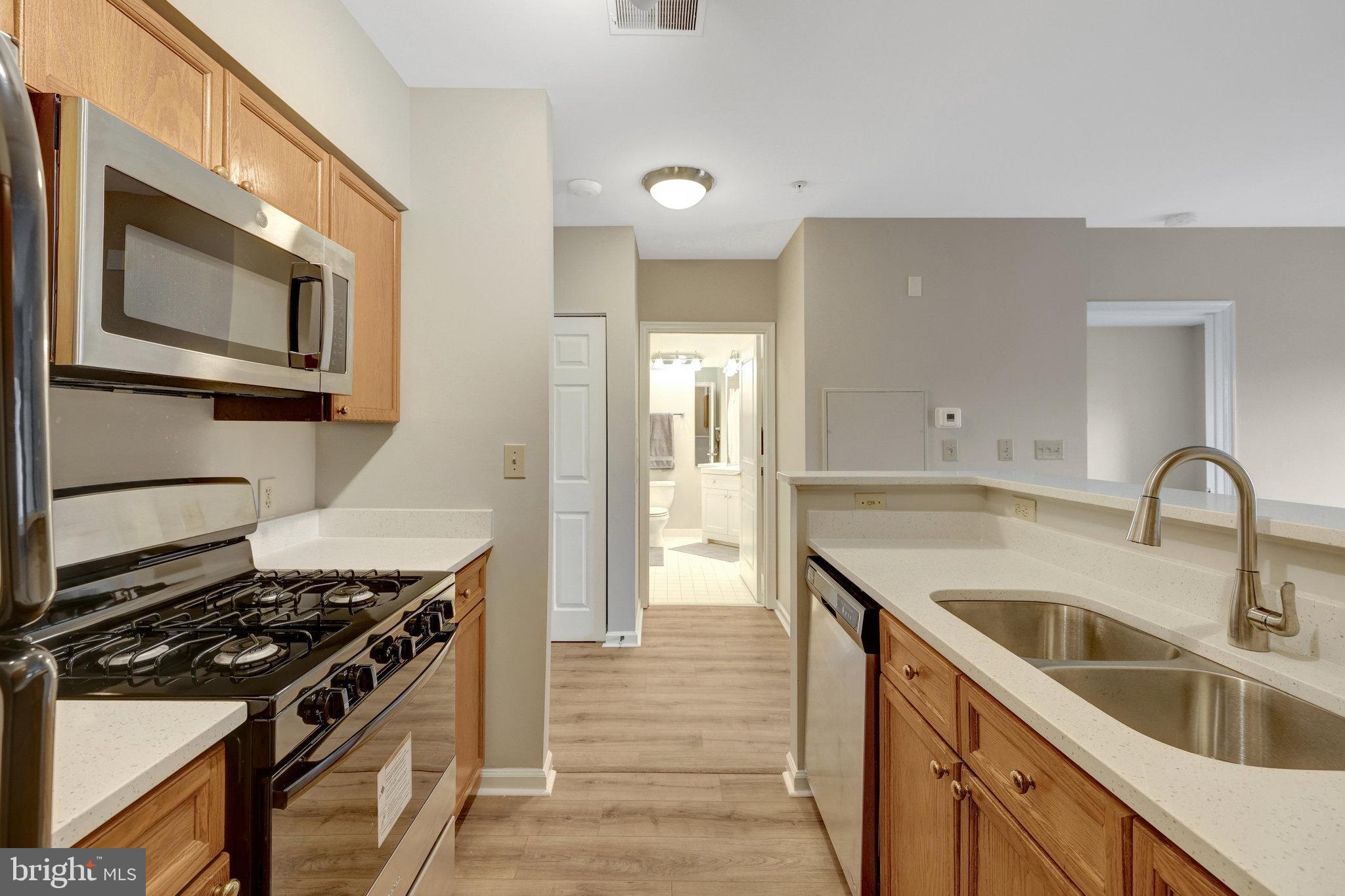 WORLDGATE CONDO - Residential