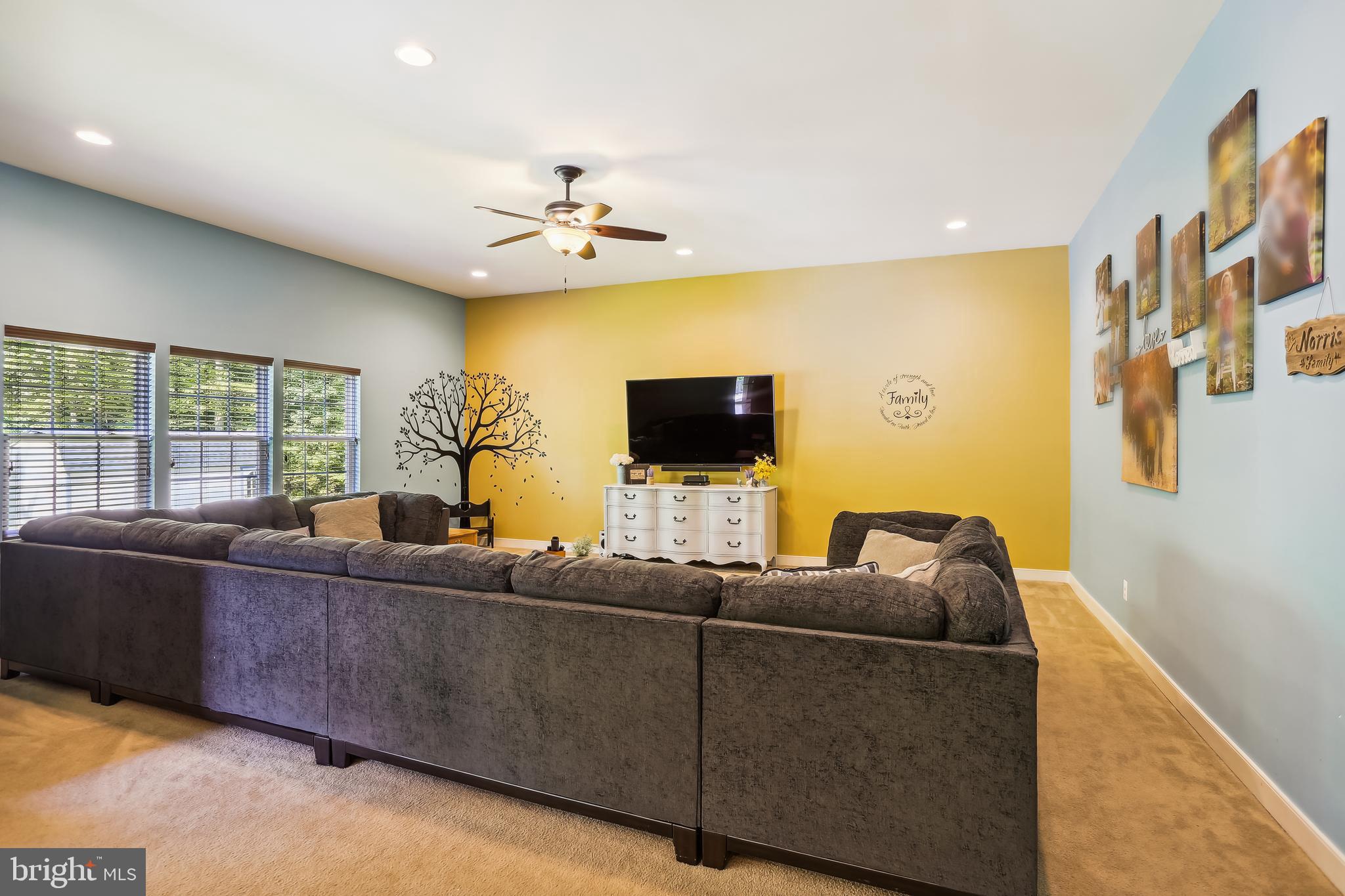 RHODES MOUNTAIN ESTATES - Residential