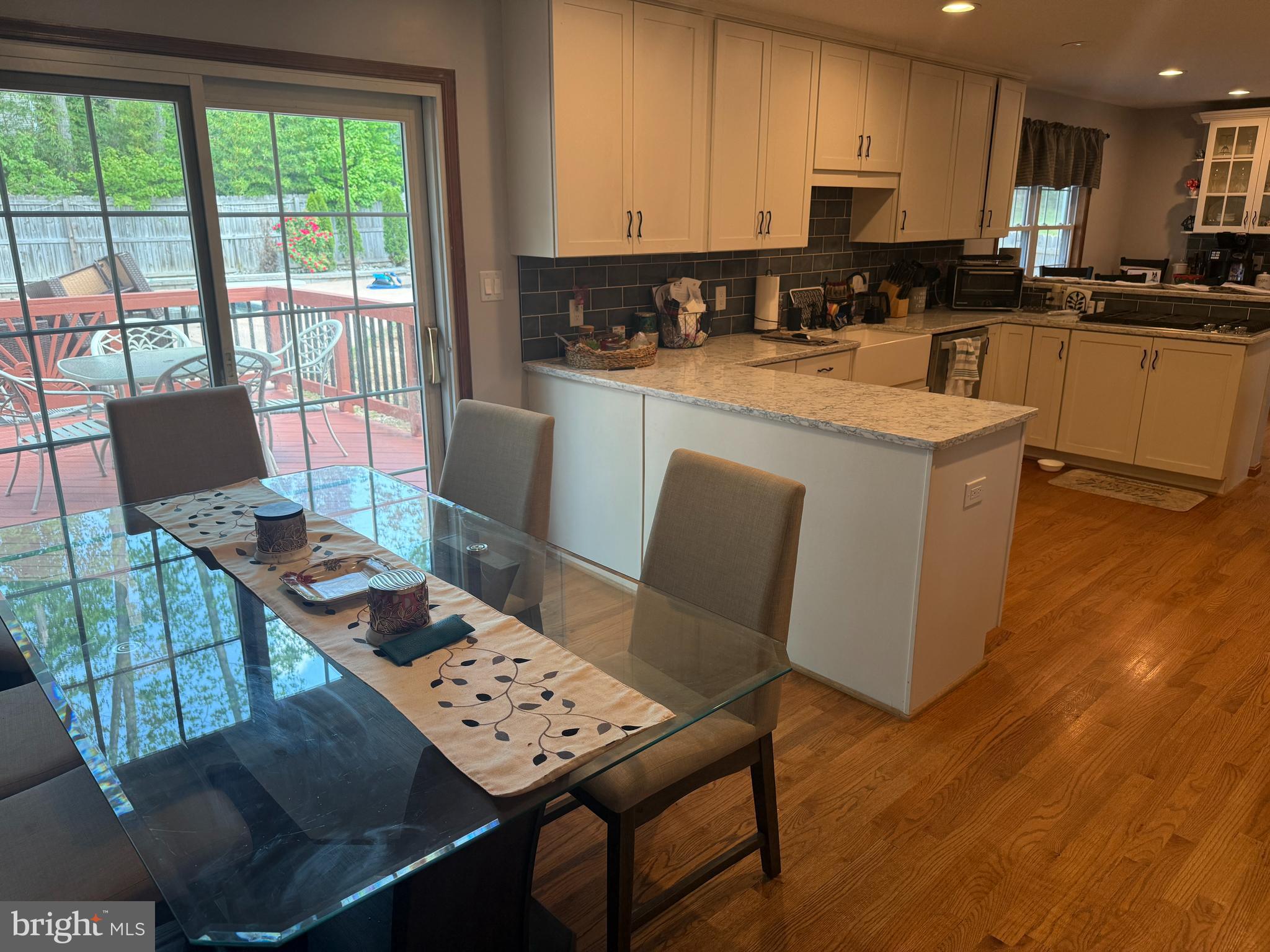 SMOKETREE - Residential