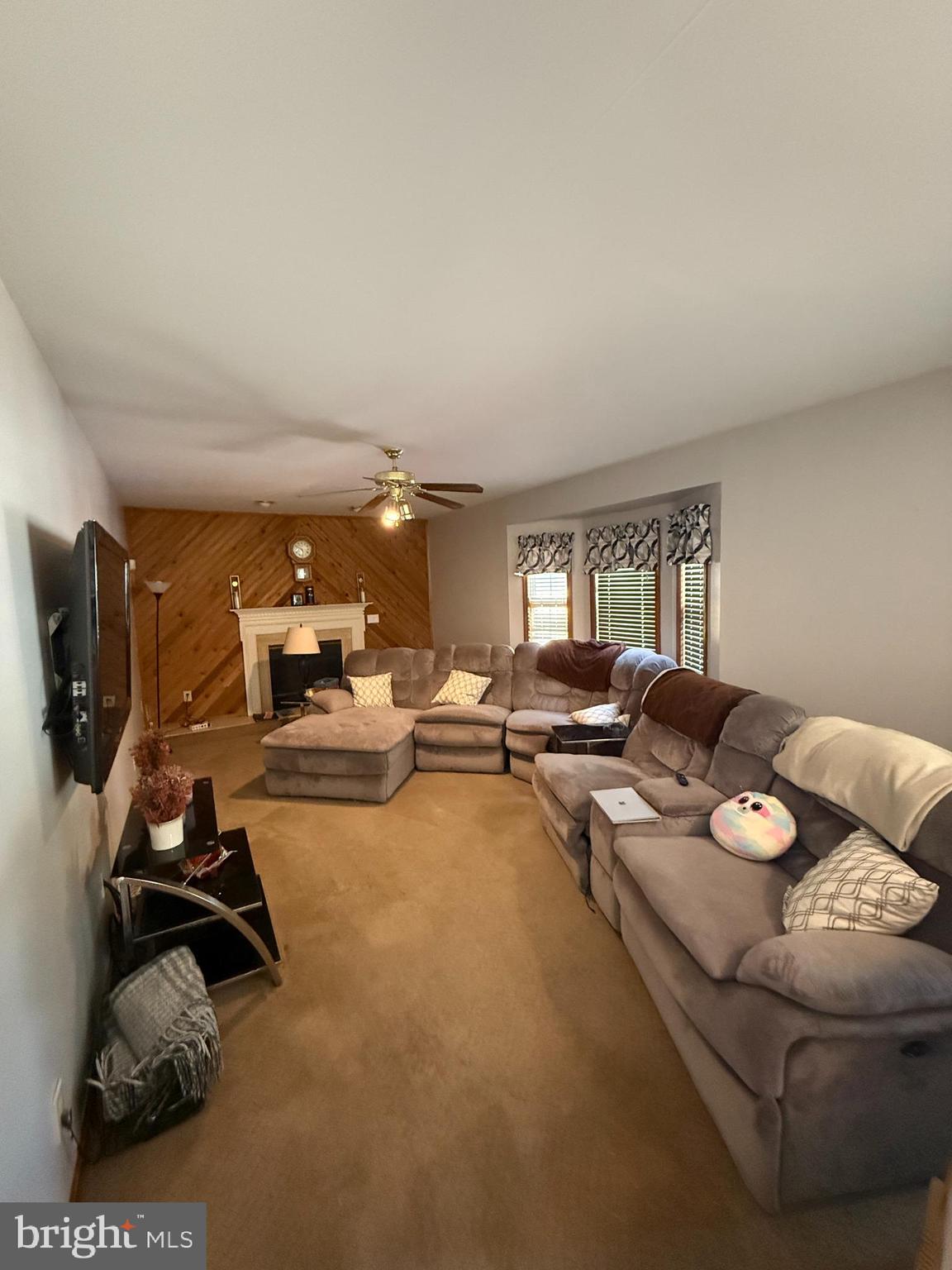 SMOKETREE - Residential