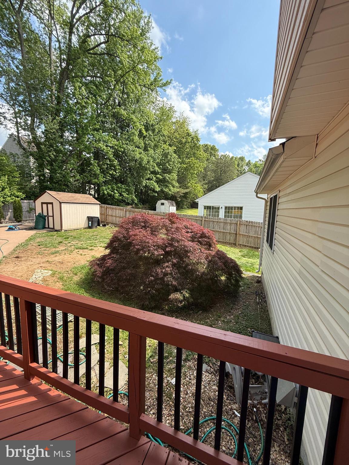 SMOKETREE - Residential