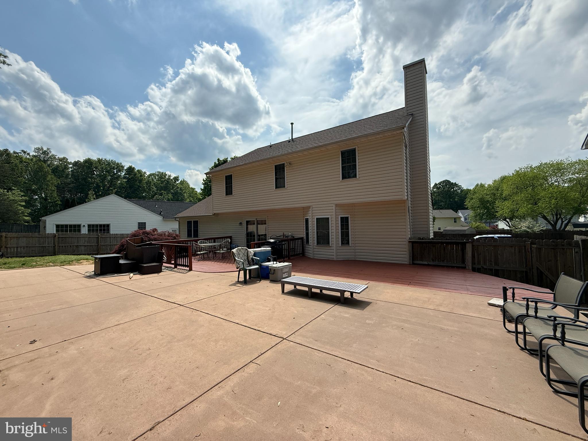 SMOKETREE - Residential