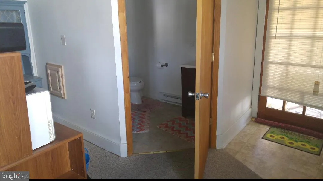 Fayetteville, Pennsylvania 17222, United States, 3 Bedrooms Bedrooms, ,2 BathroomsBathrooms,Residential,Pending,6515