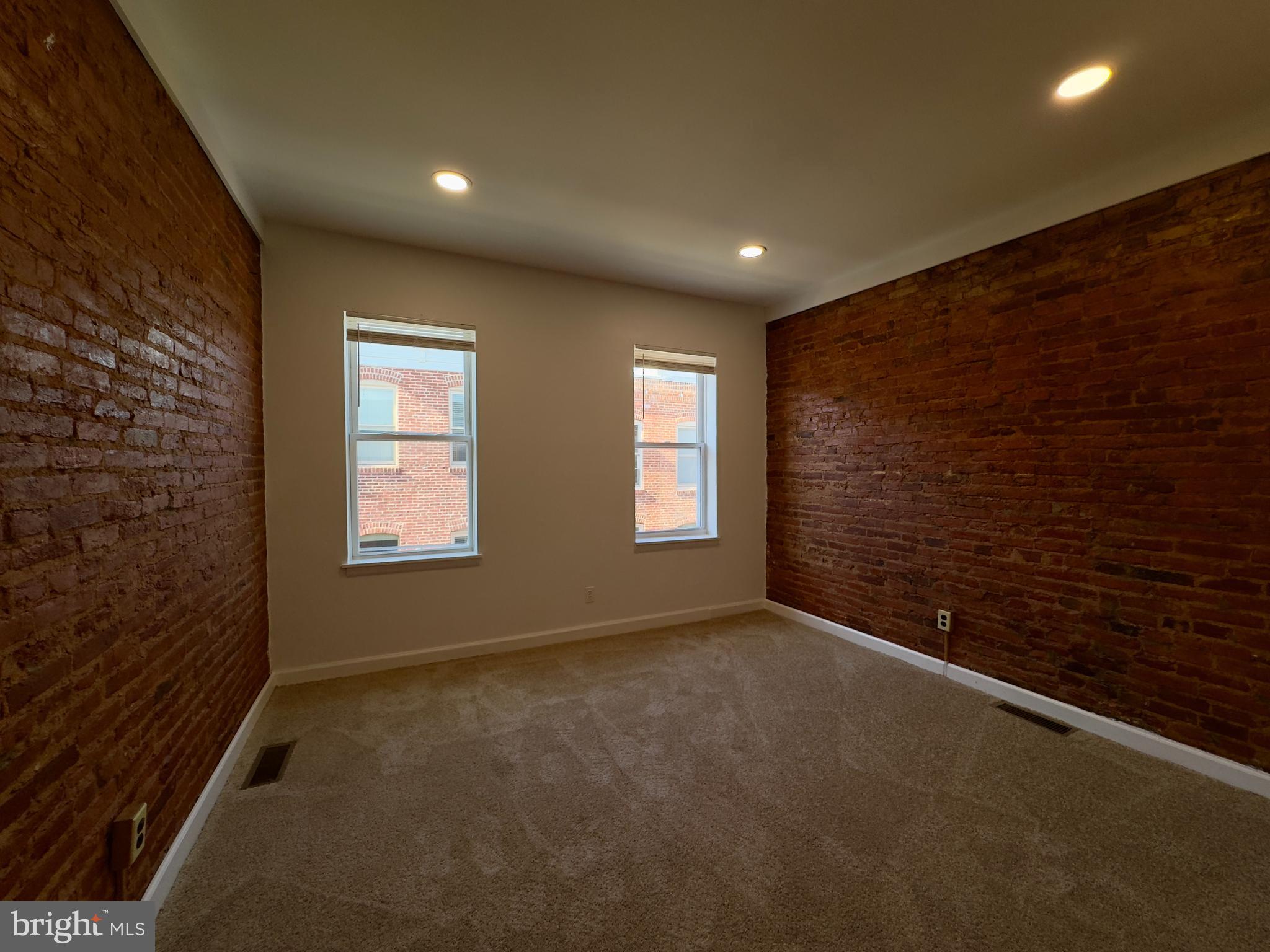 PATTERSON PARK - Residential Lease