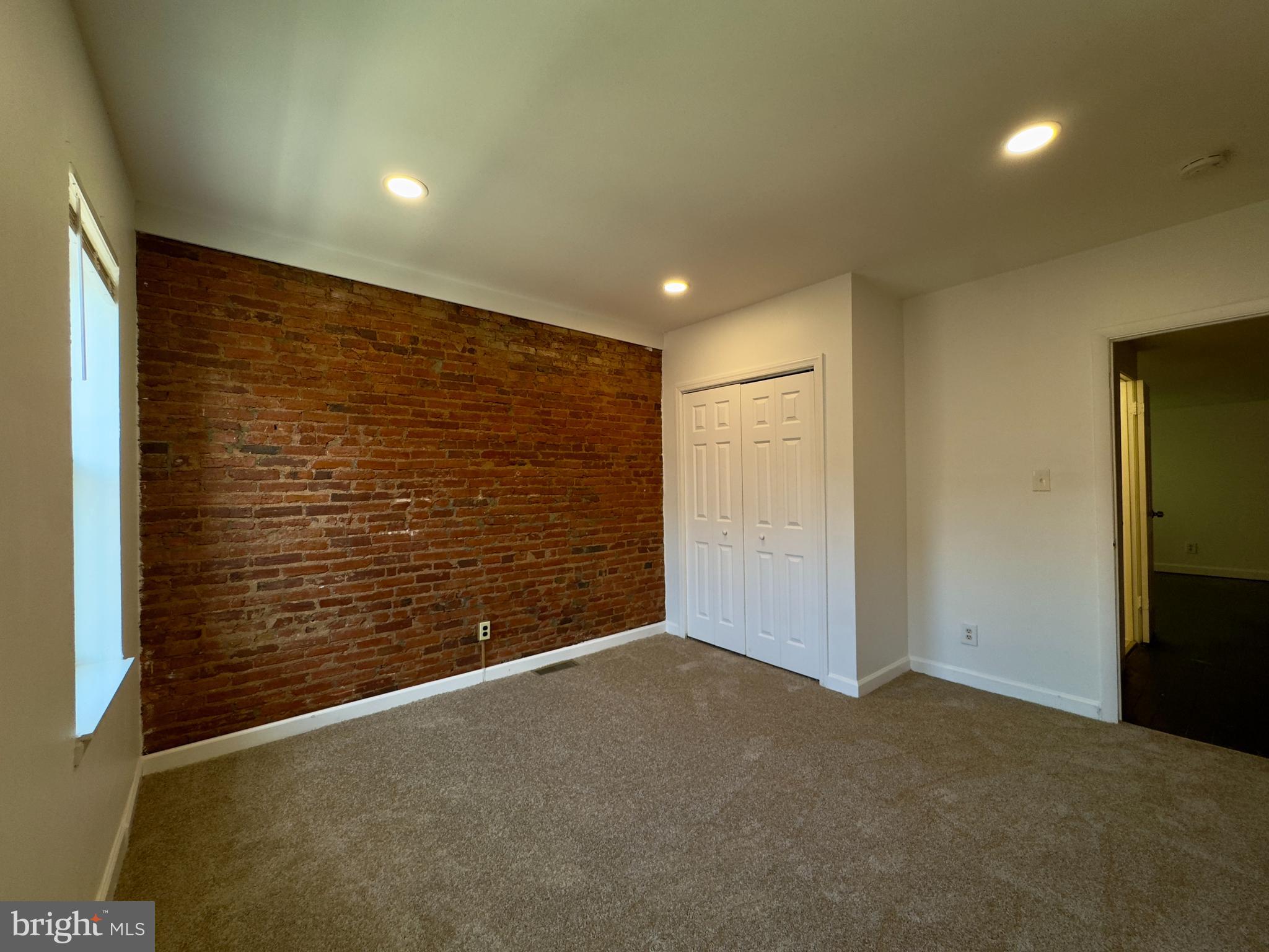 PATTERSON PARK - Residential Lease