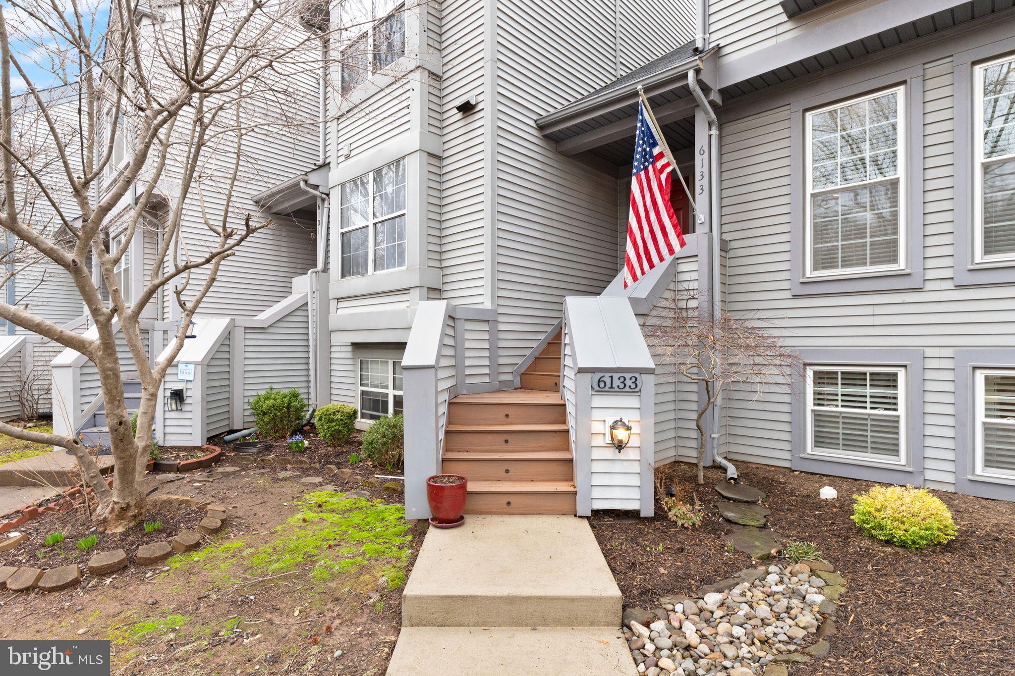 6133 STONEPATH CIRCLE