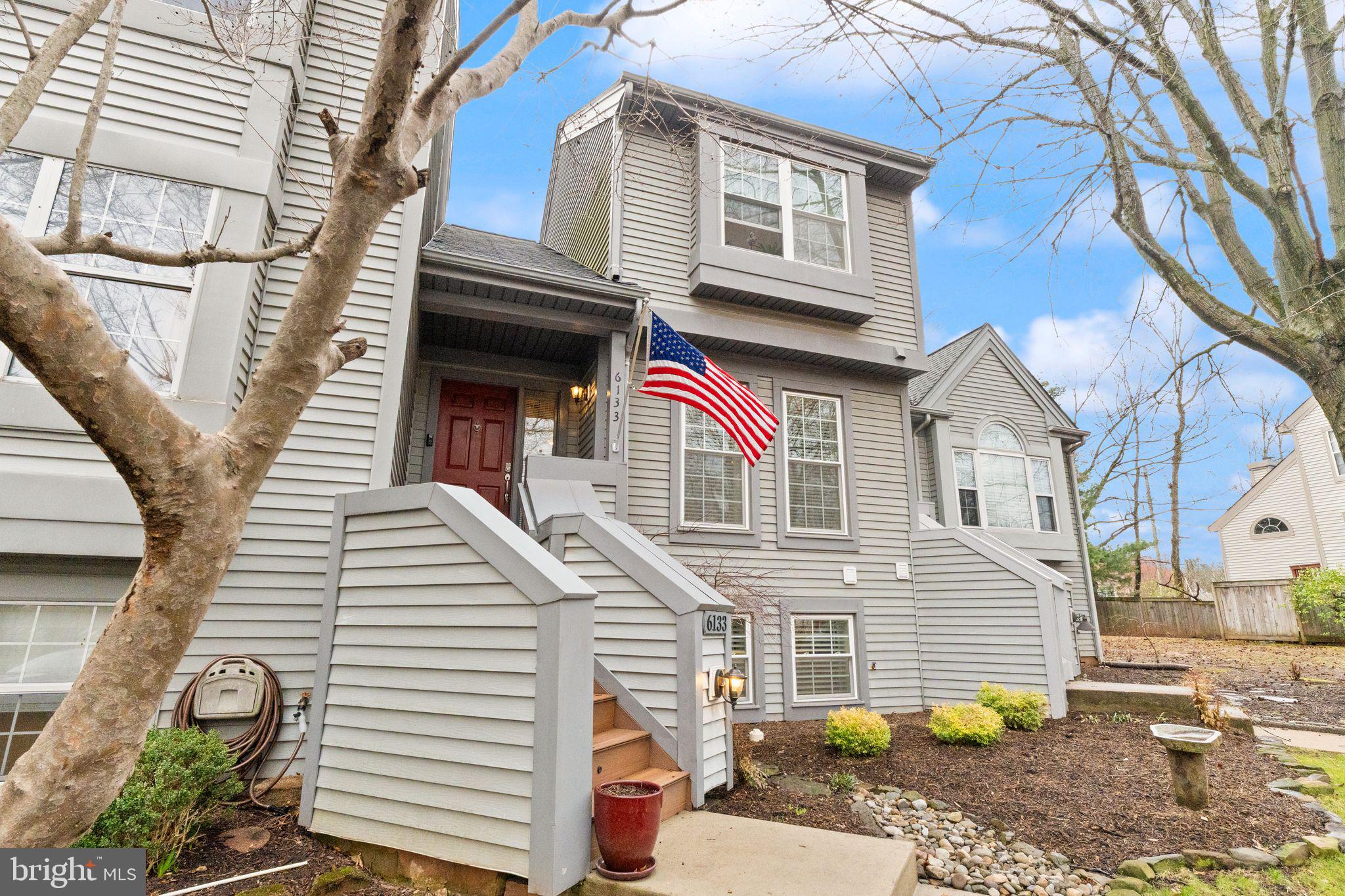 6133 STONEPATH CIRCLE