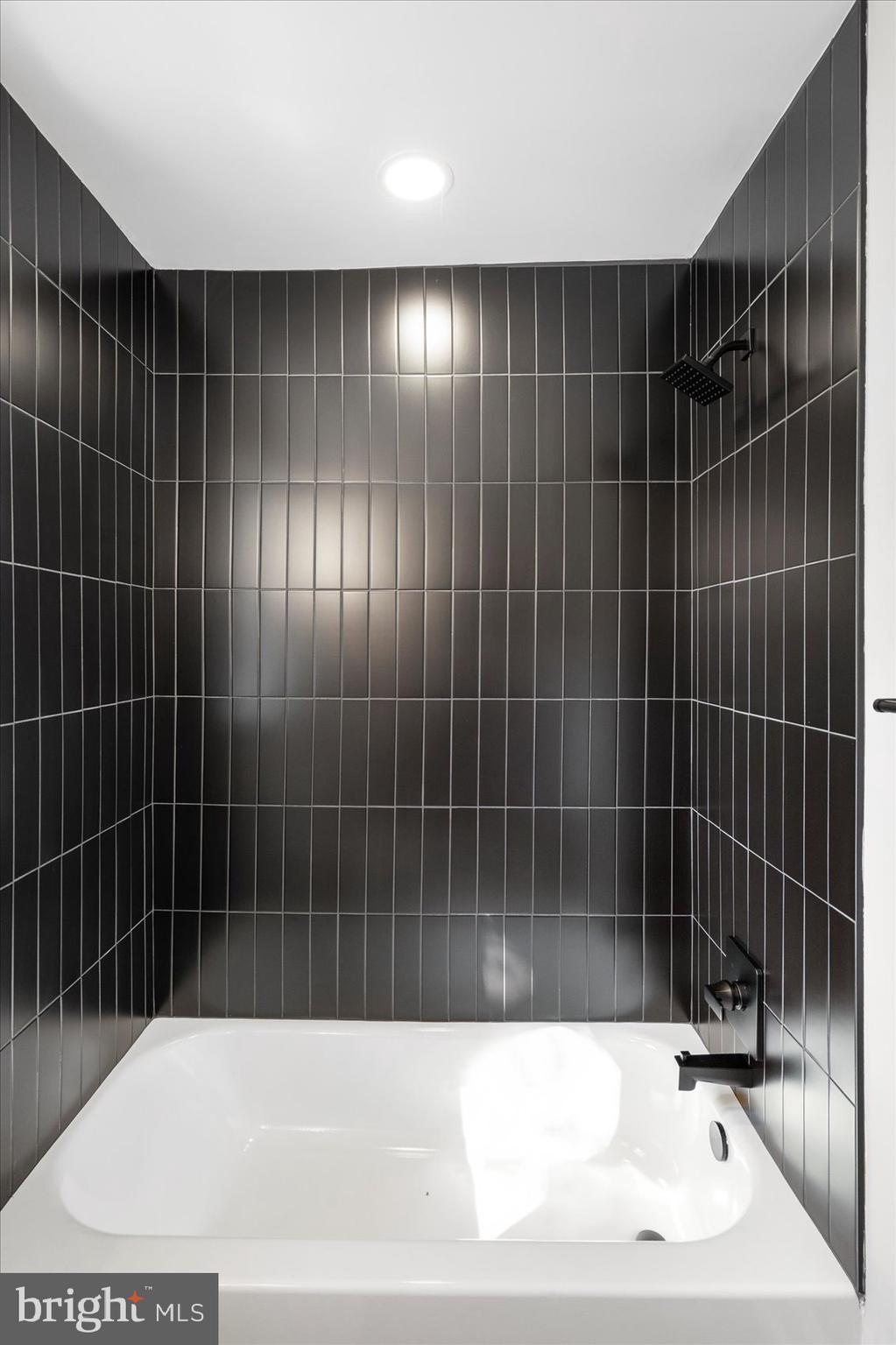 WALBROOK - Residential