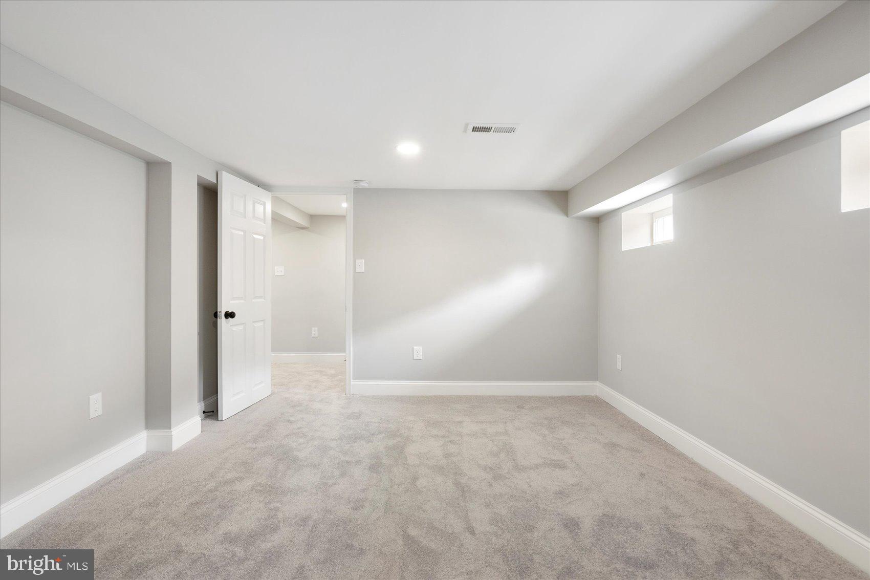 WALBROOK - Residential