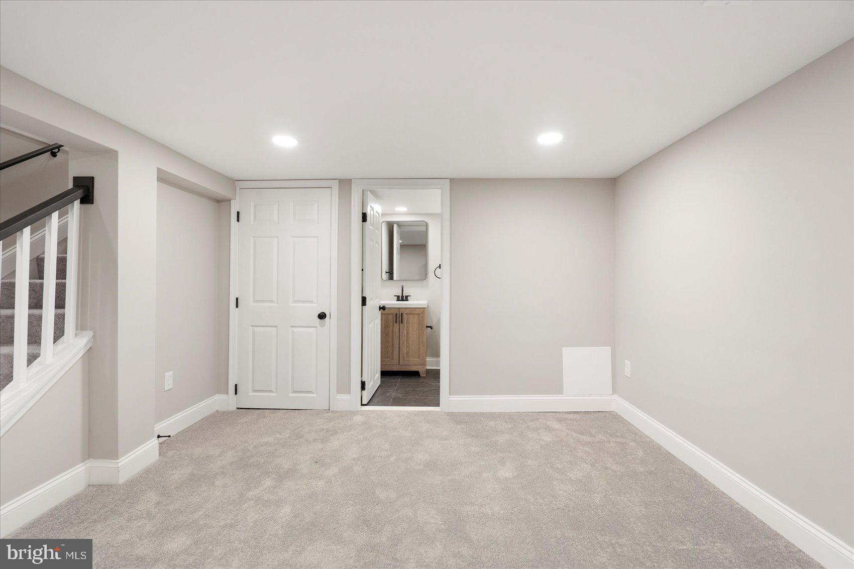 WALBROOK - Residential