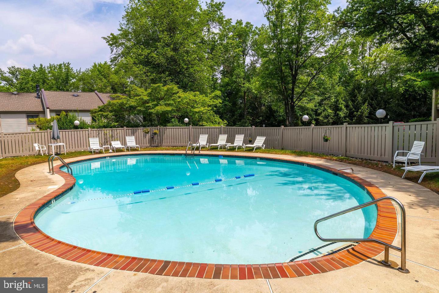 TWIN BROOKS - Residential