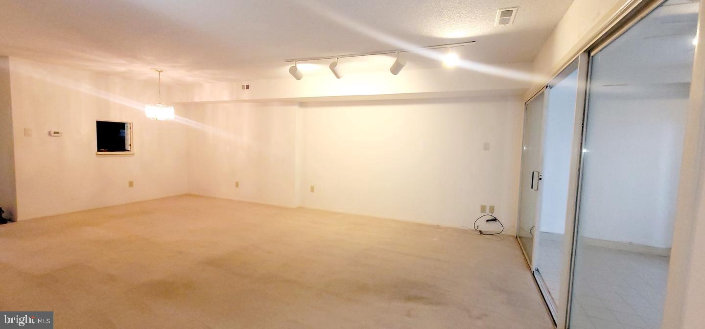 15 TWIN BROOKS DRIVE