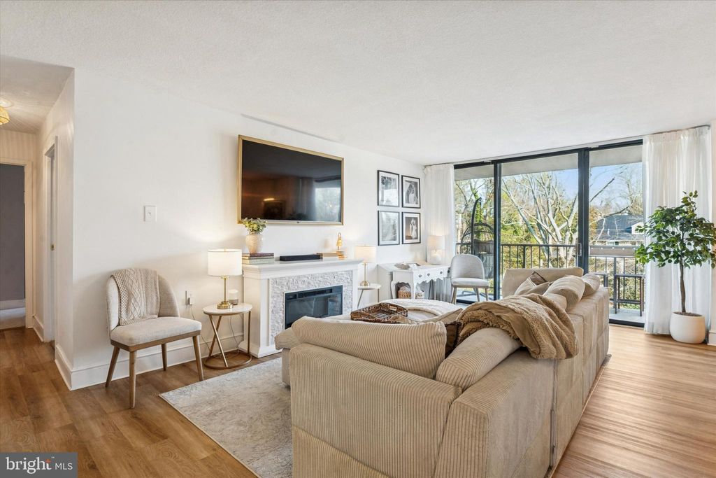 Photo of 801 Yale Avenue #921, SWARTHMORE, PA 19081 (MLS # PADE2106128)